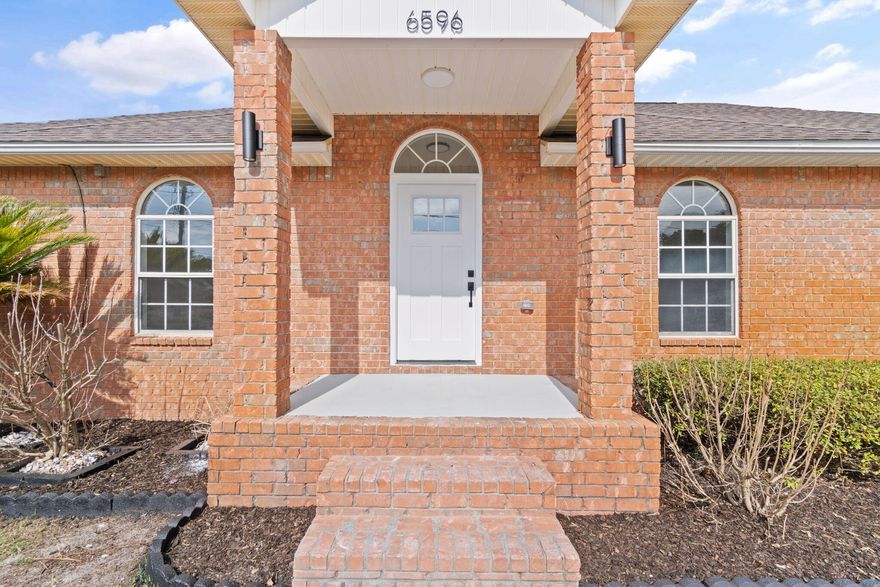 In the heart of Holley by The Sea, ( West side) you'll find a rare opportunity to live in this newly renovated luxurious home on an expansive corner lot, located within close proximity to the community center, pool, shopping and restaurants. The eat-in chef style kitchen is fully equipped with Samsung appliances, quartz countertops and sweeping white soft close cabinetry, along with a beautifully laid intricate tile backsplash. Each bathroom will take your breath away with the modern sleek appearance. This expansive split open concept floor plan is sure to fit any families needs. The home boasts 12' ceilings in the family room that leads to your covered patio and private yard perfect for entertaining This 3 bedroom, 2 bath home can easily become a 4 bedroom with an additional bright and airy office located at the front of the home.
Roof was replaced in 2021, HVAC 2019. Entire inside of the home has been remodeled floor to ceiling. 
