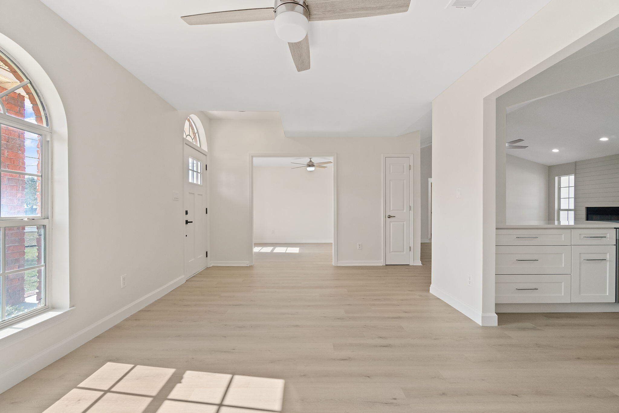 HOLLEY BY THE SEA - Residential