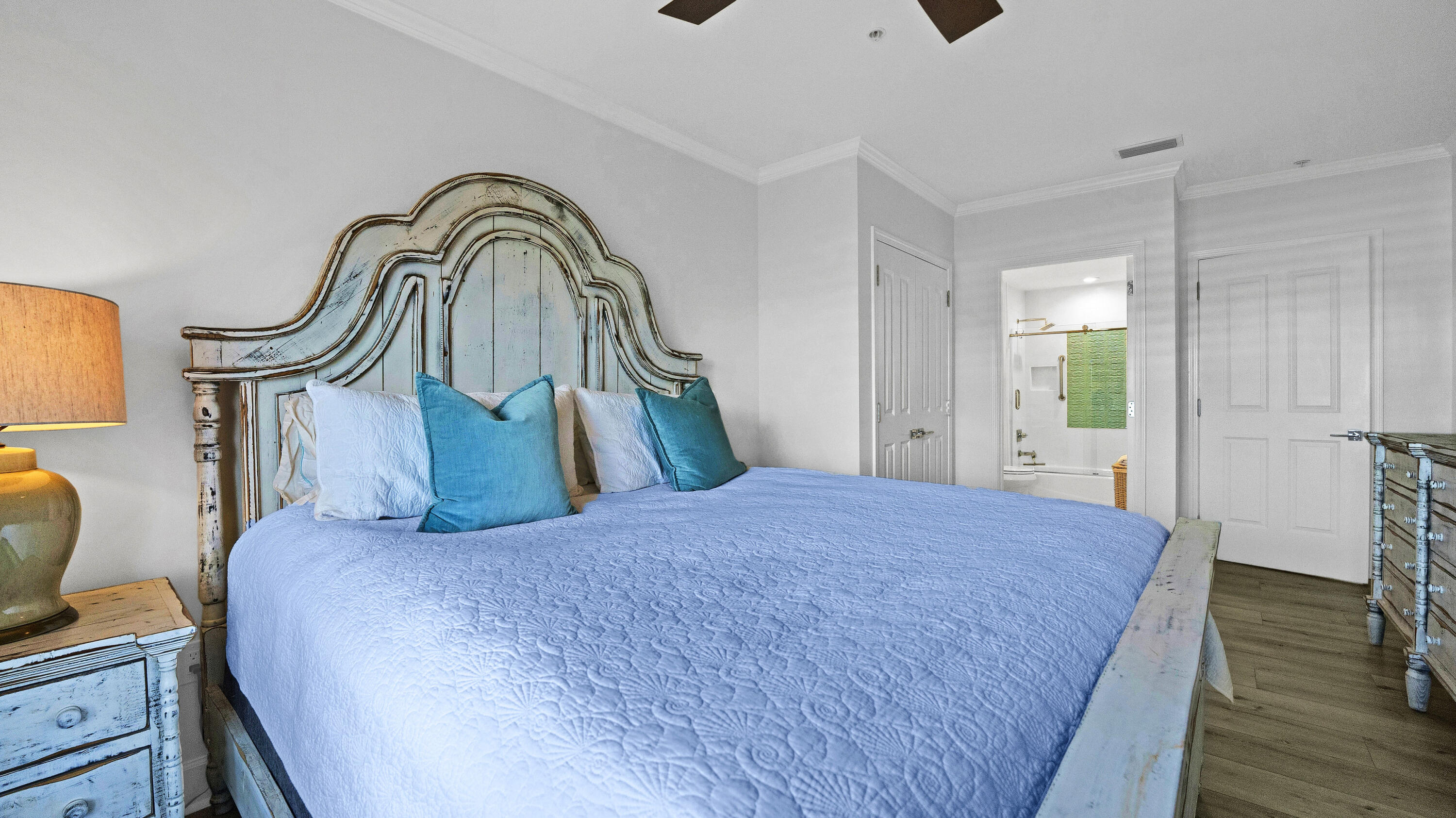 ONE WATER PLACE - Residential