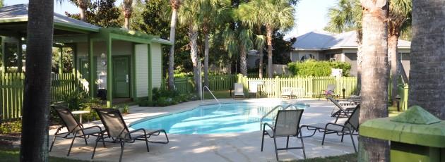 CRYSTAL LAKE AT SANDESTIN - Residential