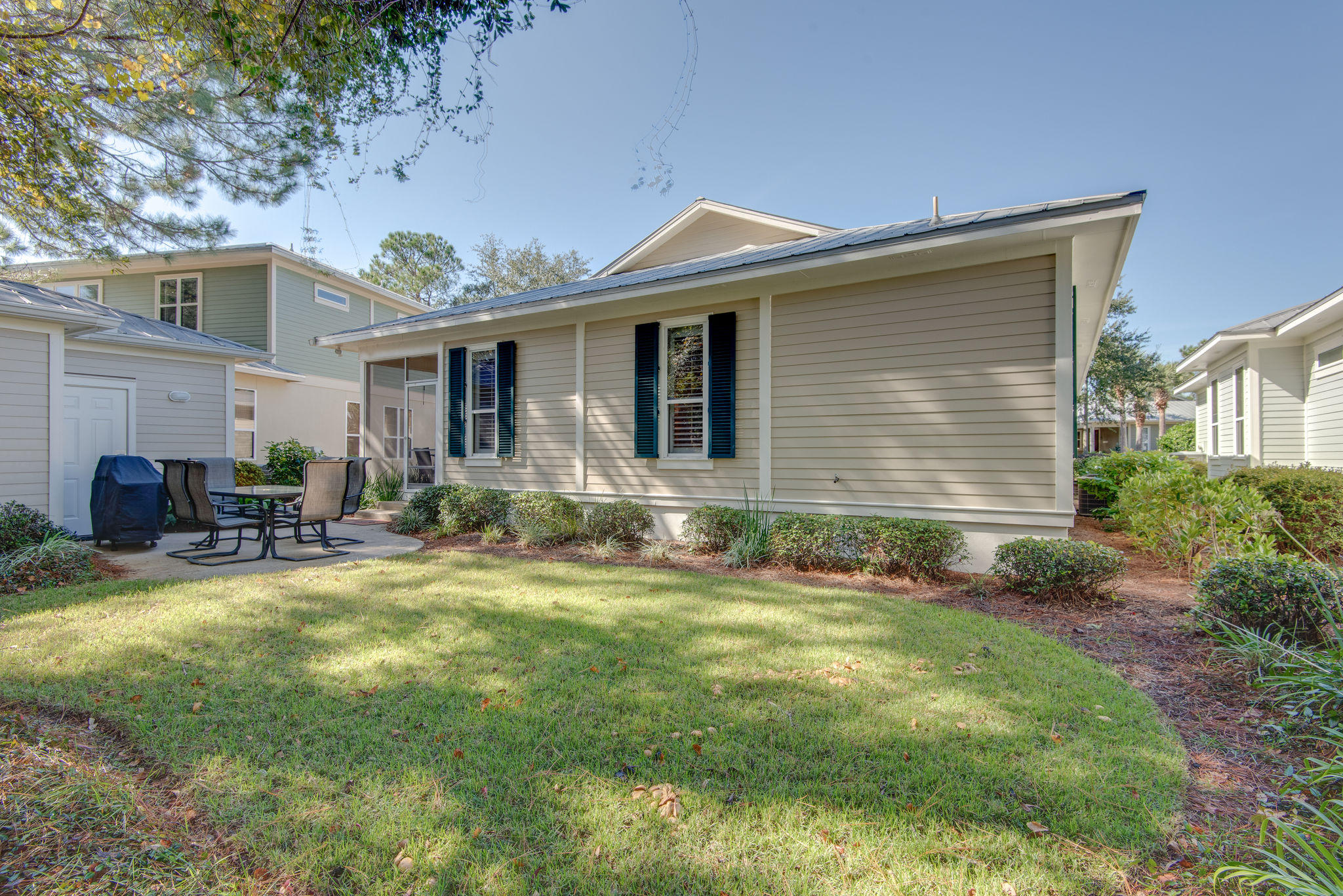 CRYSTAL LAKE AT SANDESTIN - Residential