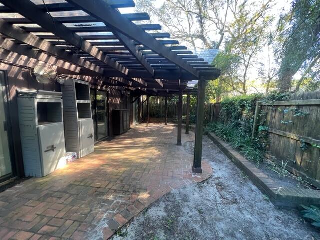 DONLABROOK GARDYNS - Residential