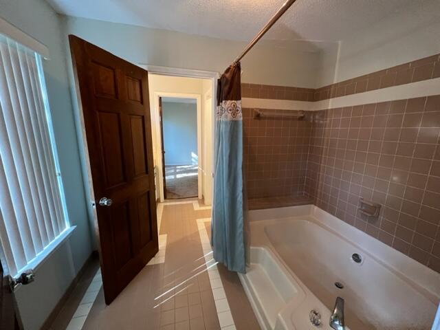 DONLABROOK GARDYNS - Residential