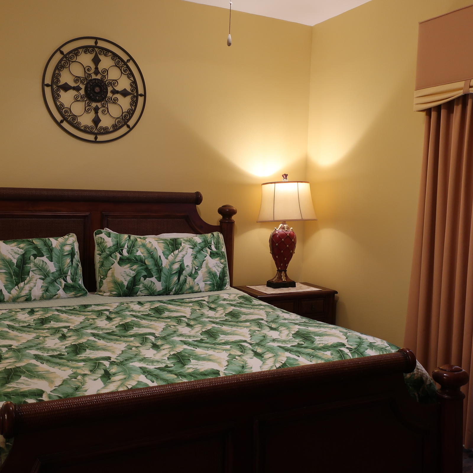 BEACH RESORT CONDOMINIUM - Residential