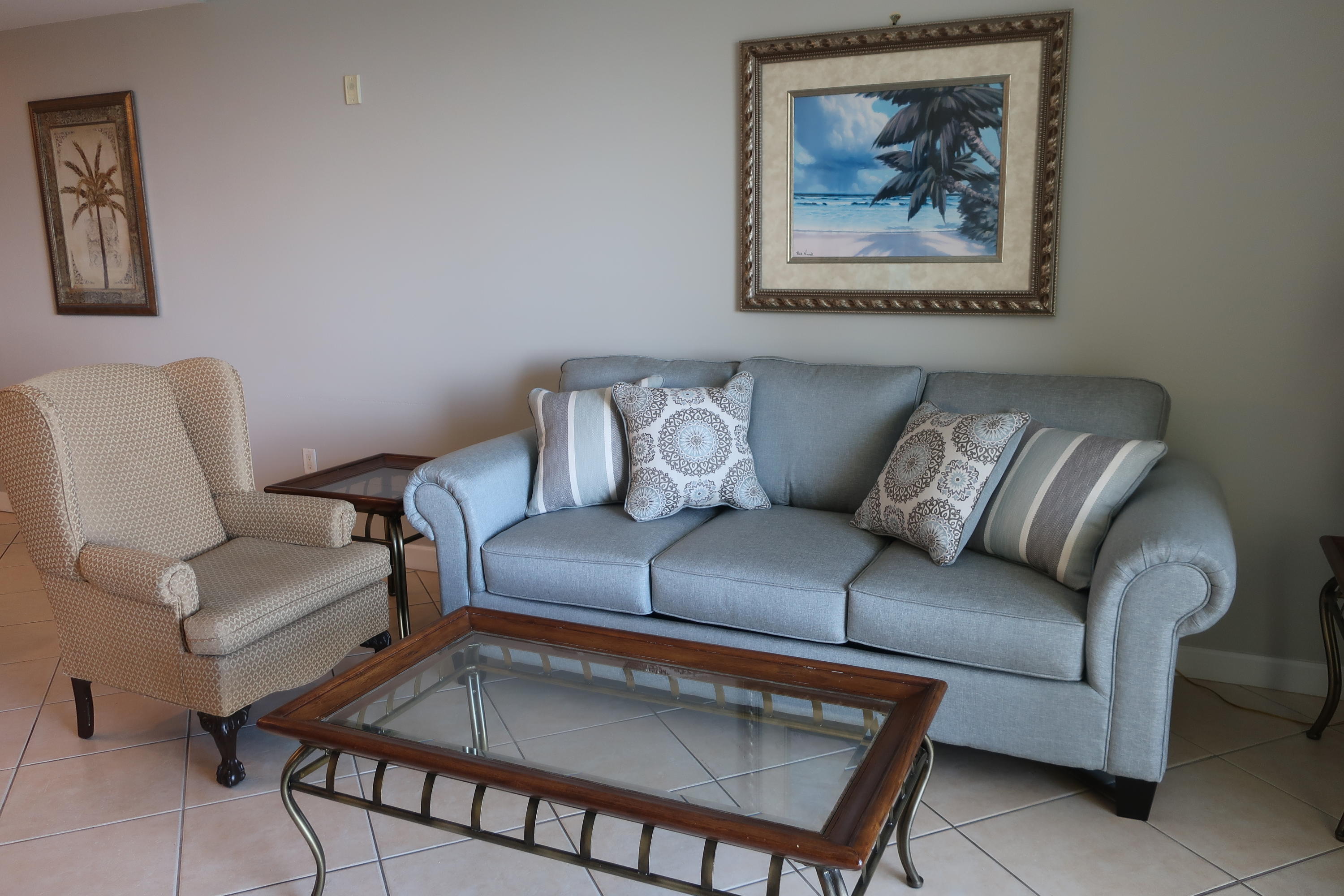 BEACH RESORT CONDOMINIUM - Residential