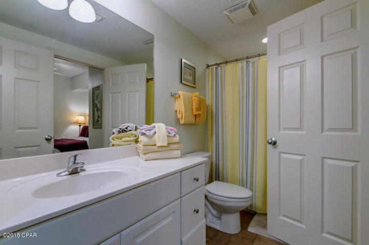 MAJESTIC BEACH TOWERS II - Residential