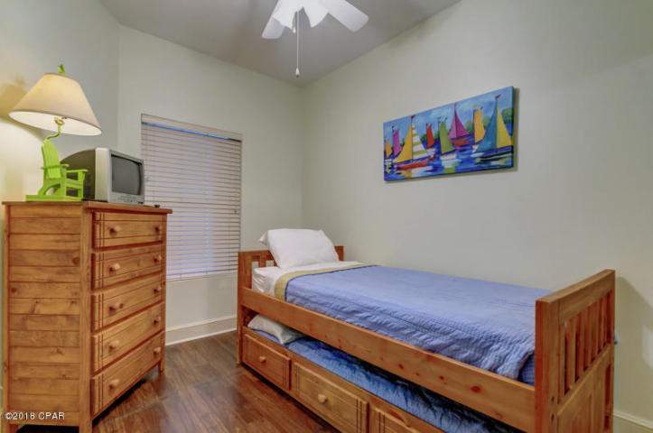 MAJESTIC BEACH TOWERS II - Residential