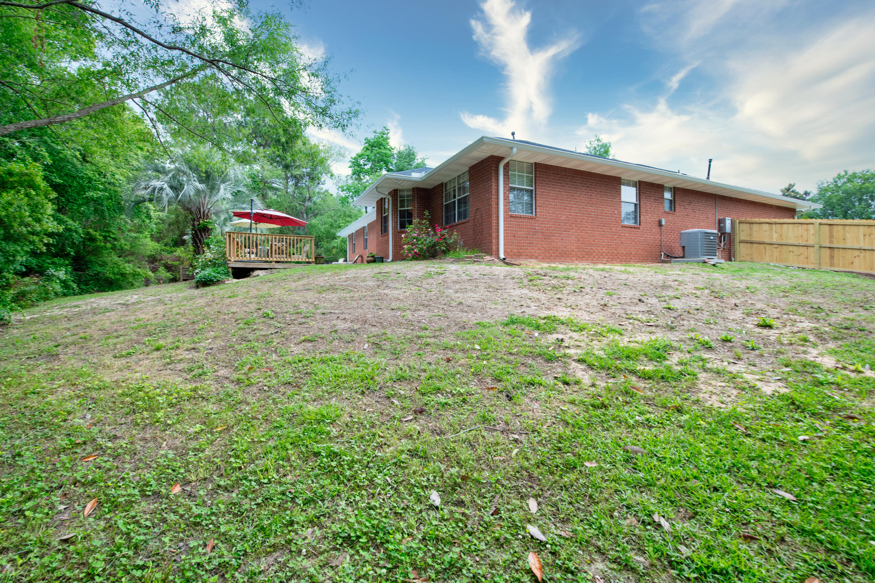 CHEROKEE BEND S/D - Residential