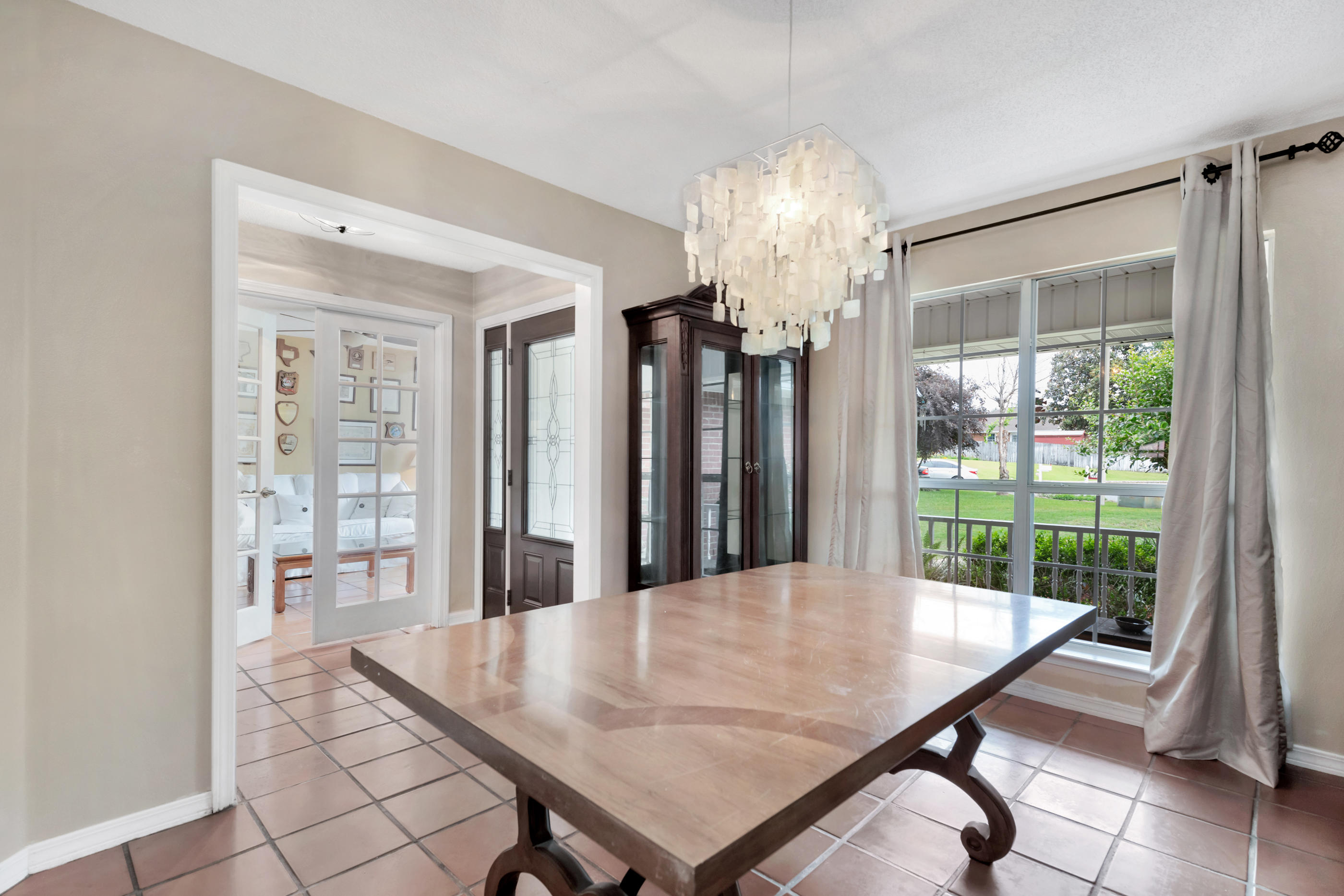 CHEROKEE BEND S/D - Residential