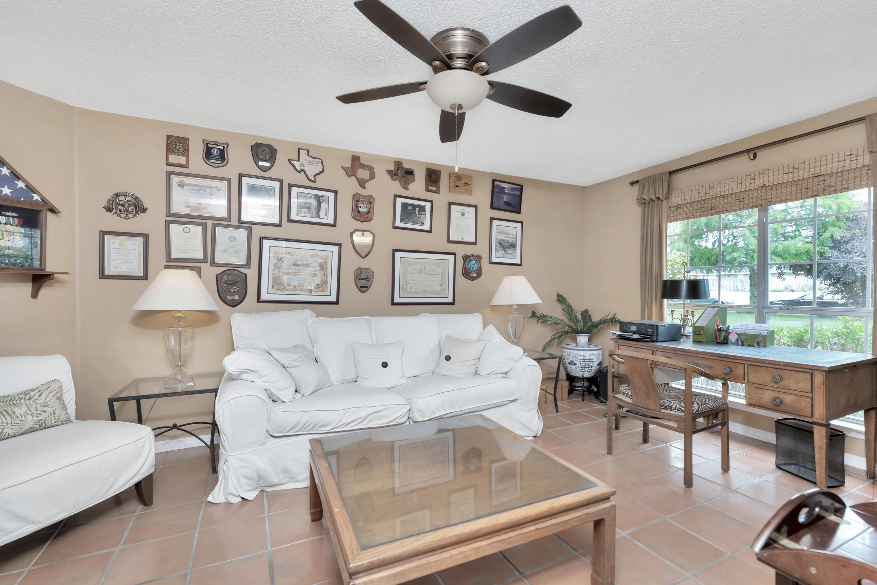 CHEROKEE BEND S/D - Residential