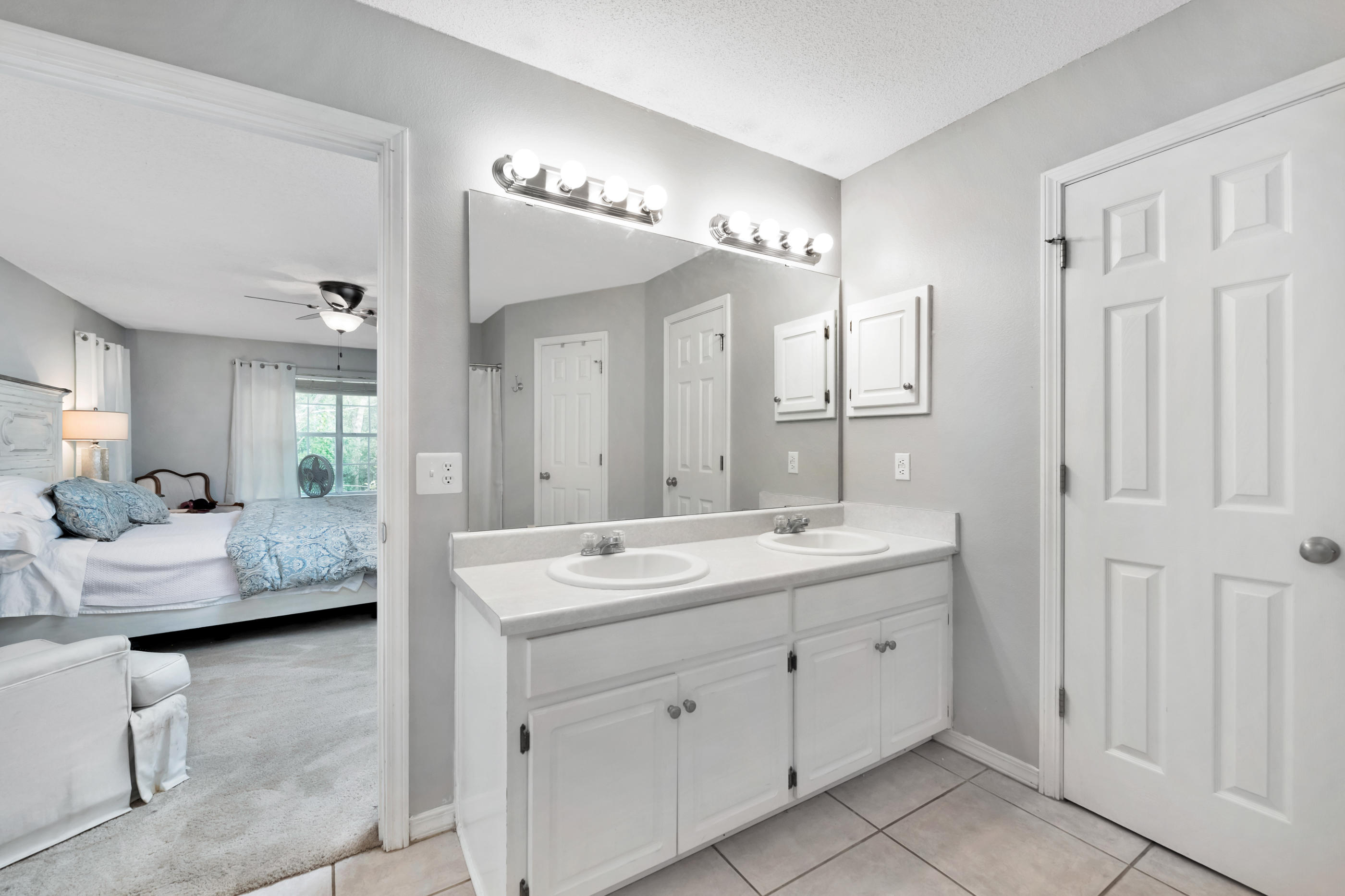 CHEROKEE BEND S/D - Residential