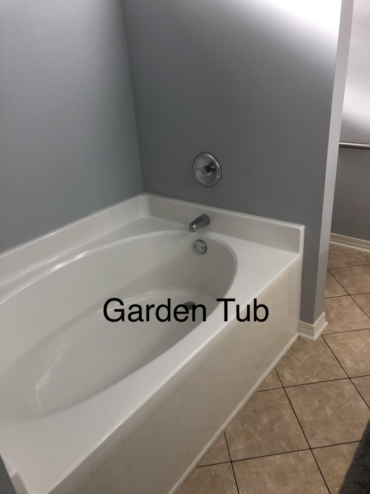 SHADOW LAKES - Residential