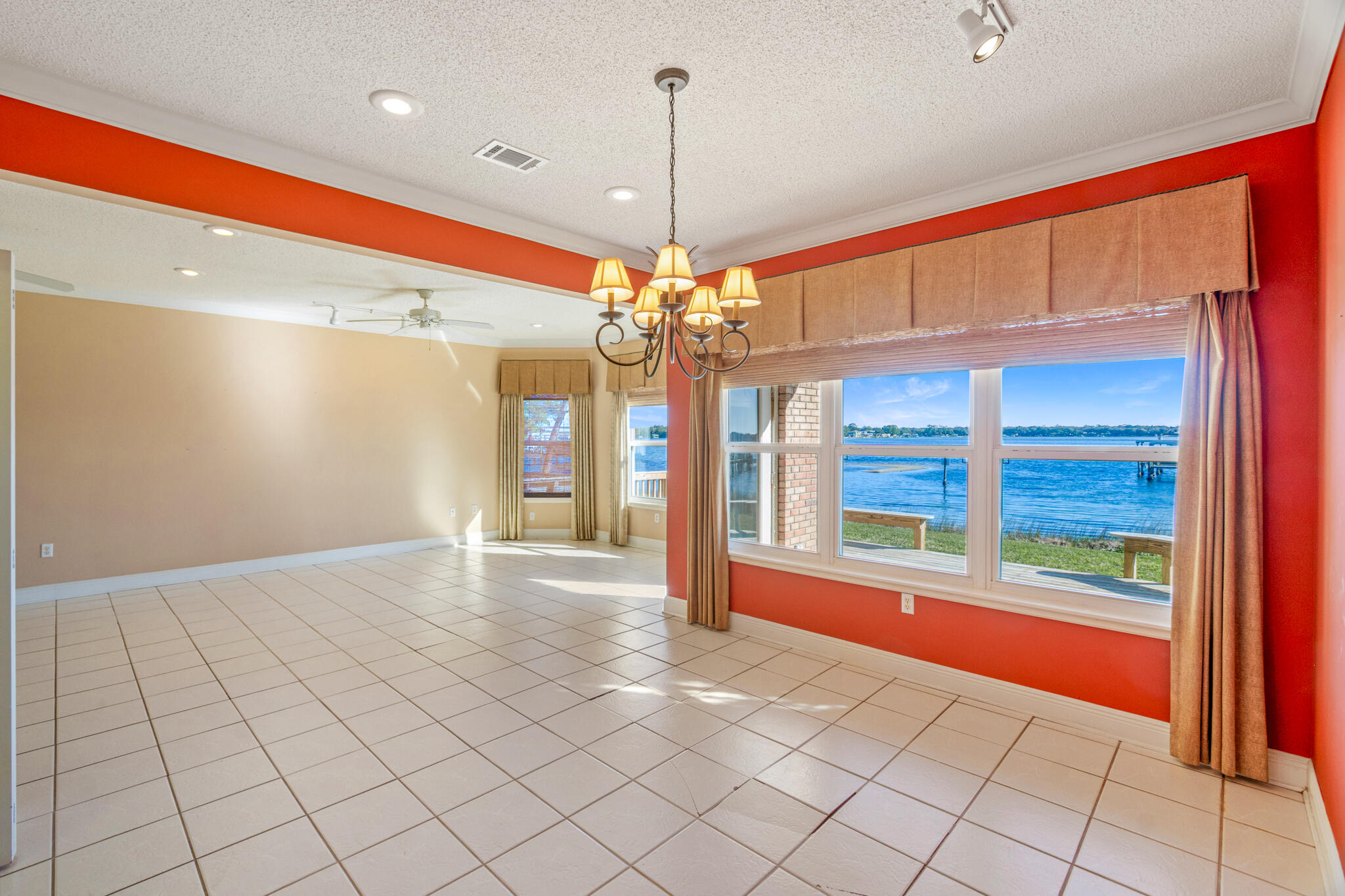 PELICAN COVE T/H - Residential