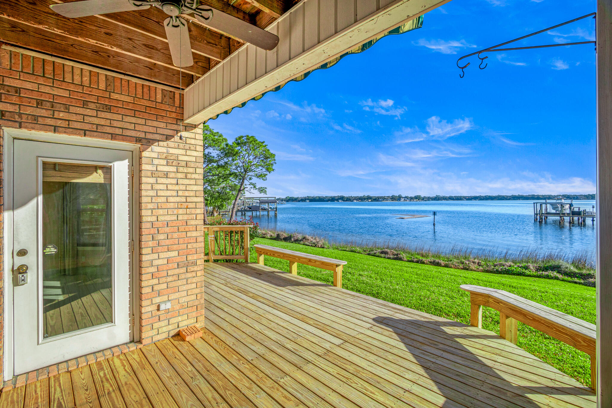 PELICAN COVE T/H - Residential