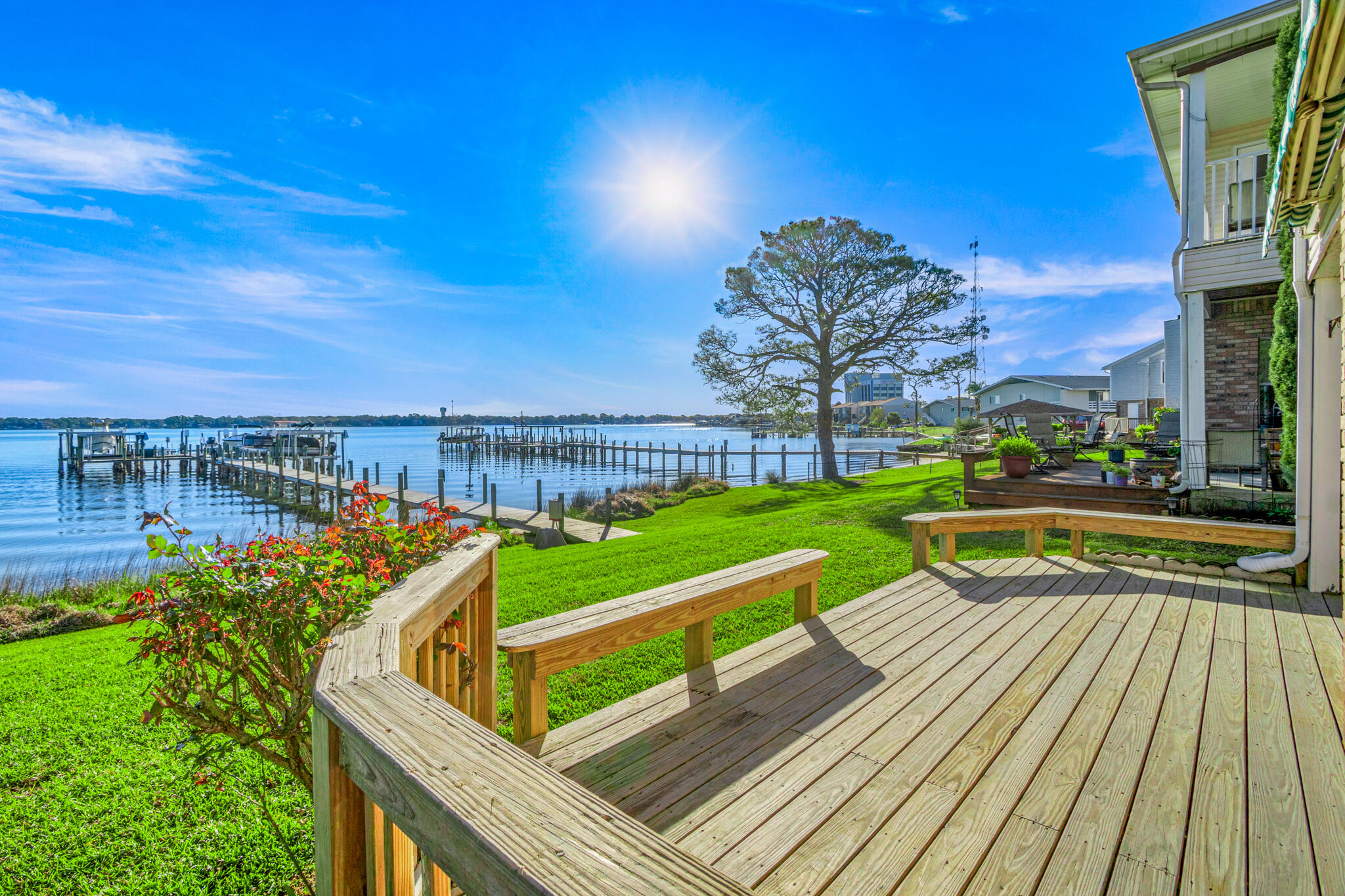 PELICAN COVE T/H - Residential