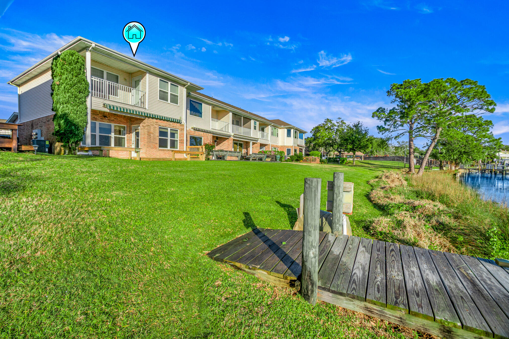PELICAN COVE T/H - Residential
