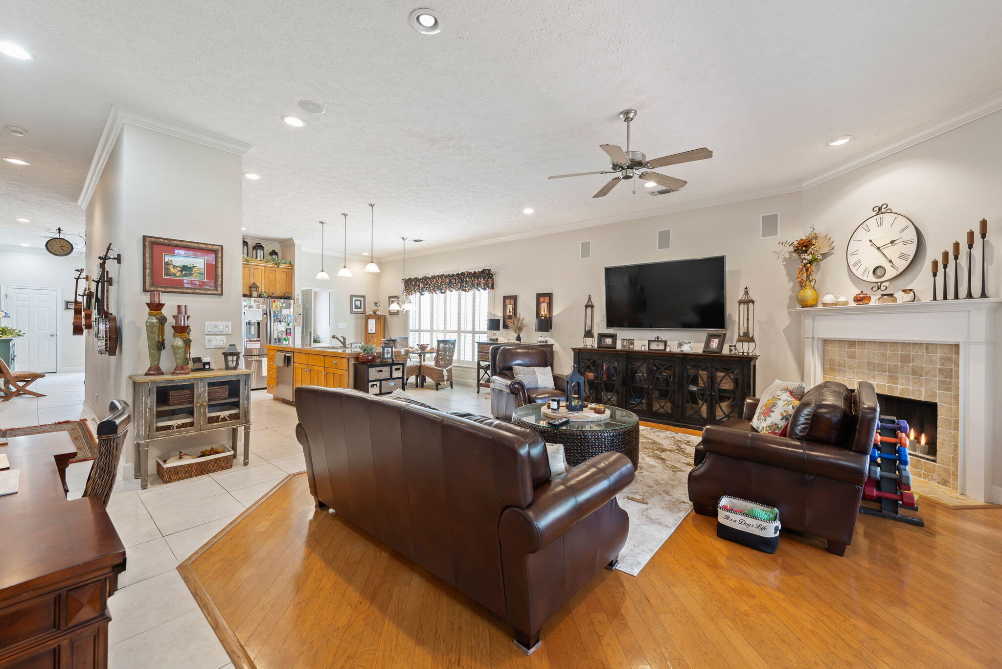 TIGER POINT - Residential