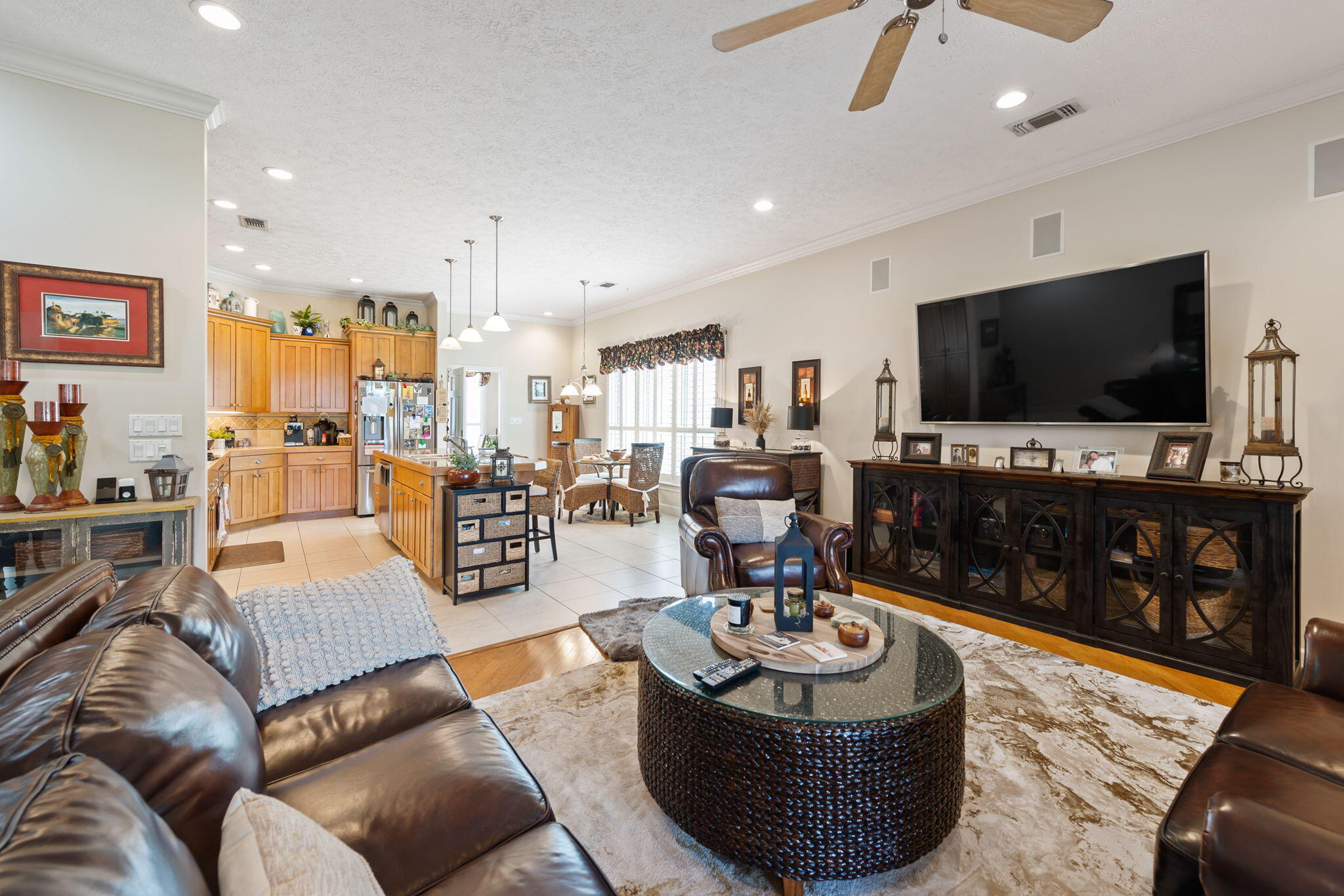 TIGER POINT - Residential