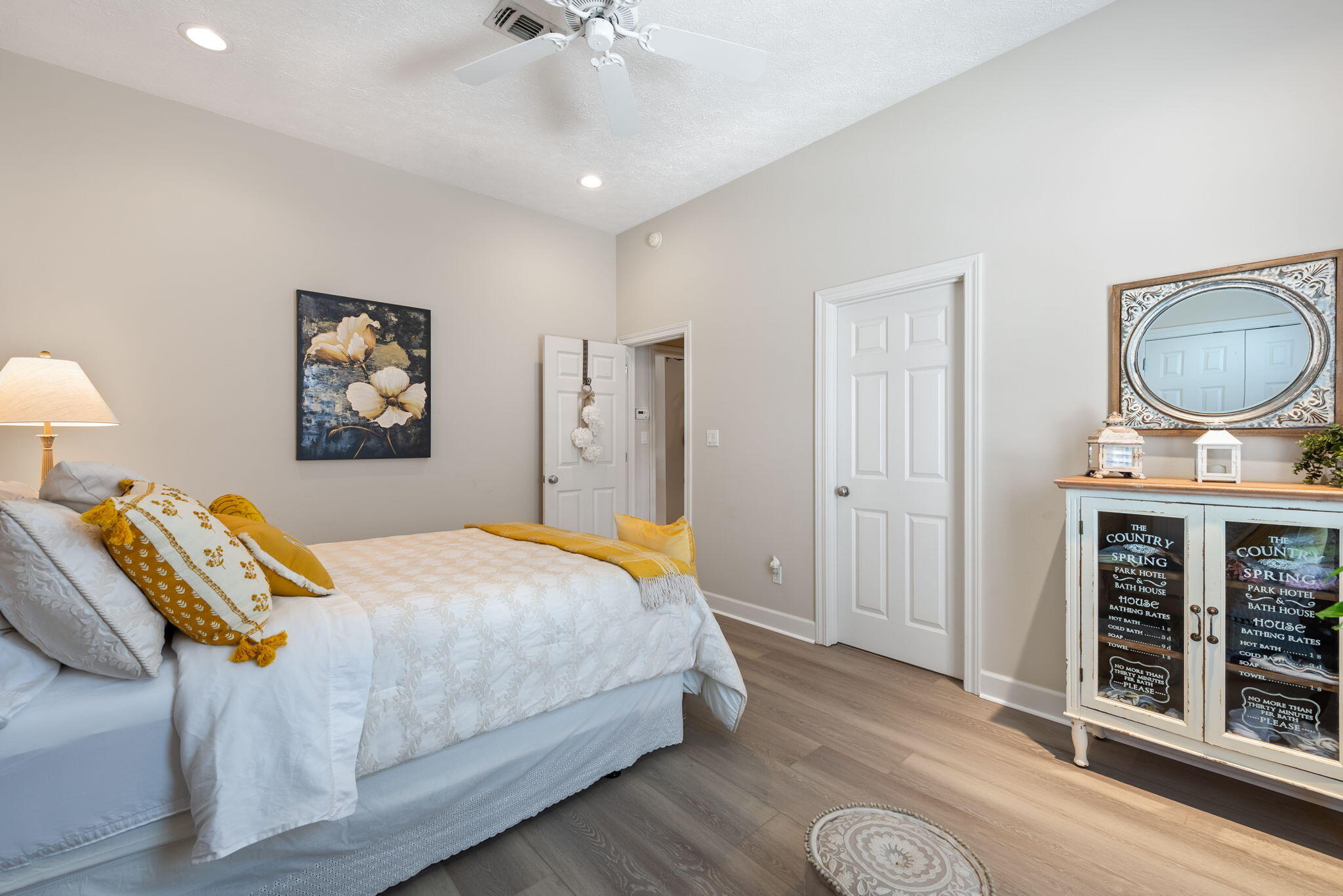 TIGER POINT - Residential