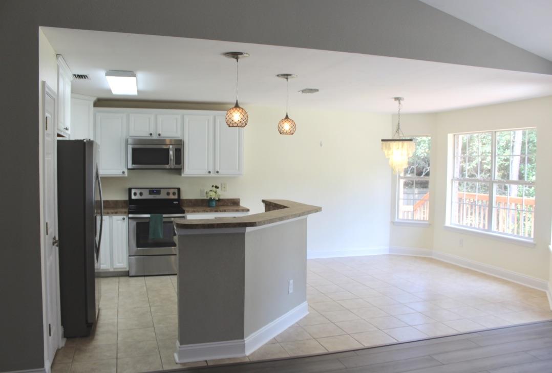 HOLLEY BY THE SEA - Residential