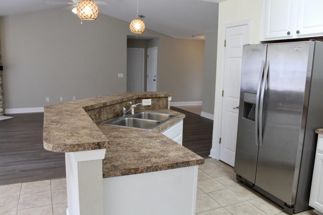 HOLLEY BY THE SEA - Residential