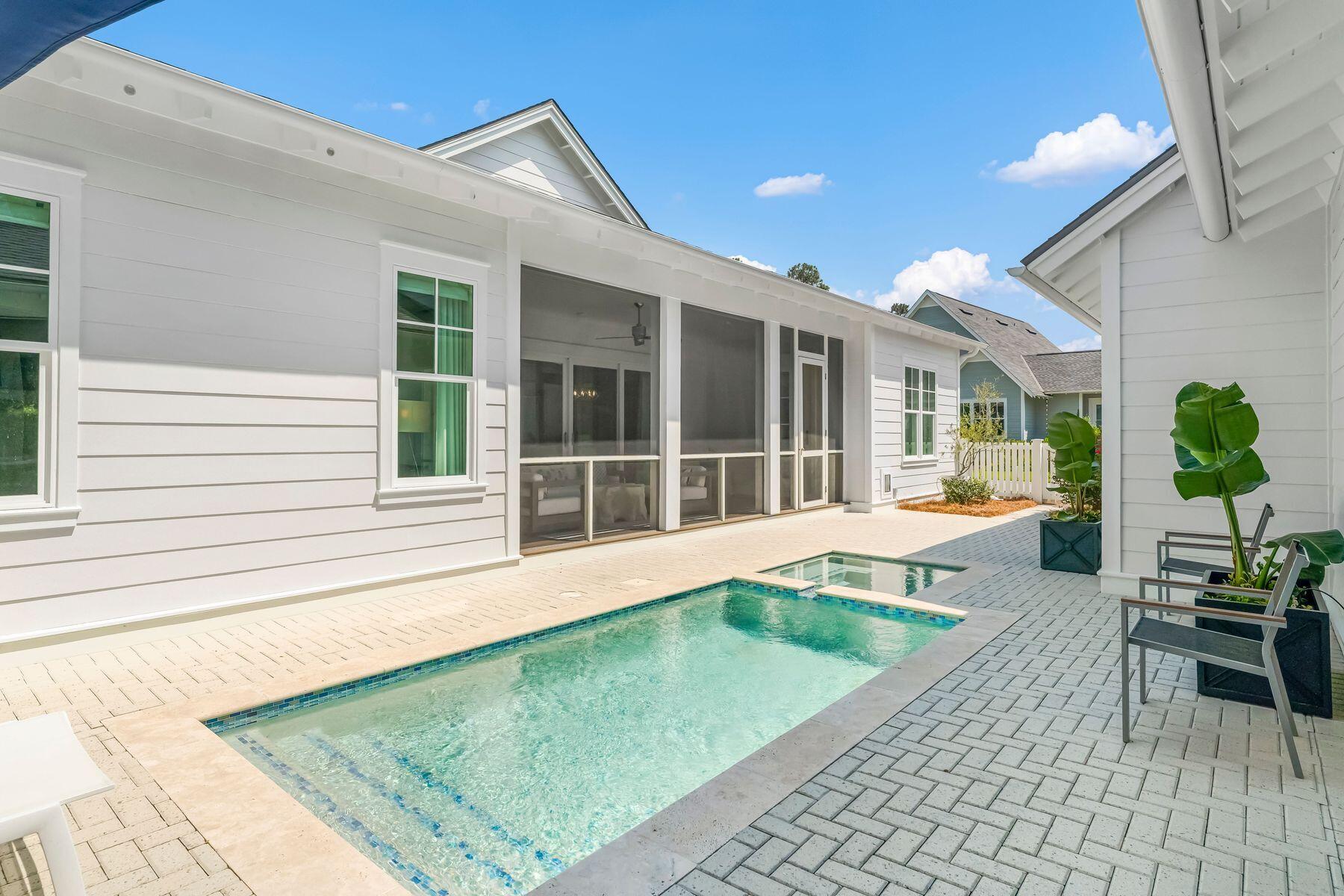WATERSOUND ORIGINS - Residential