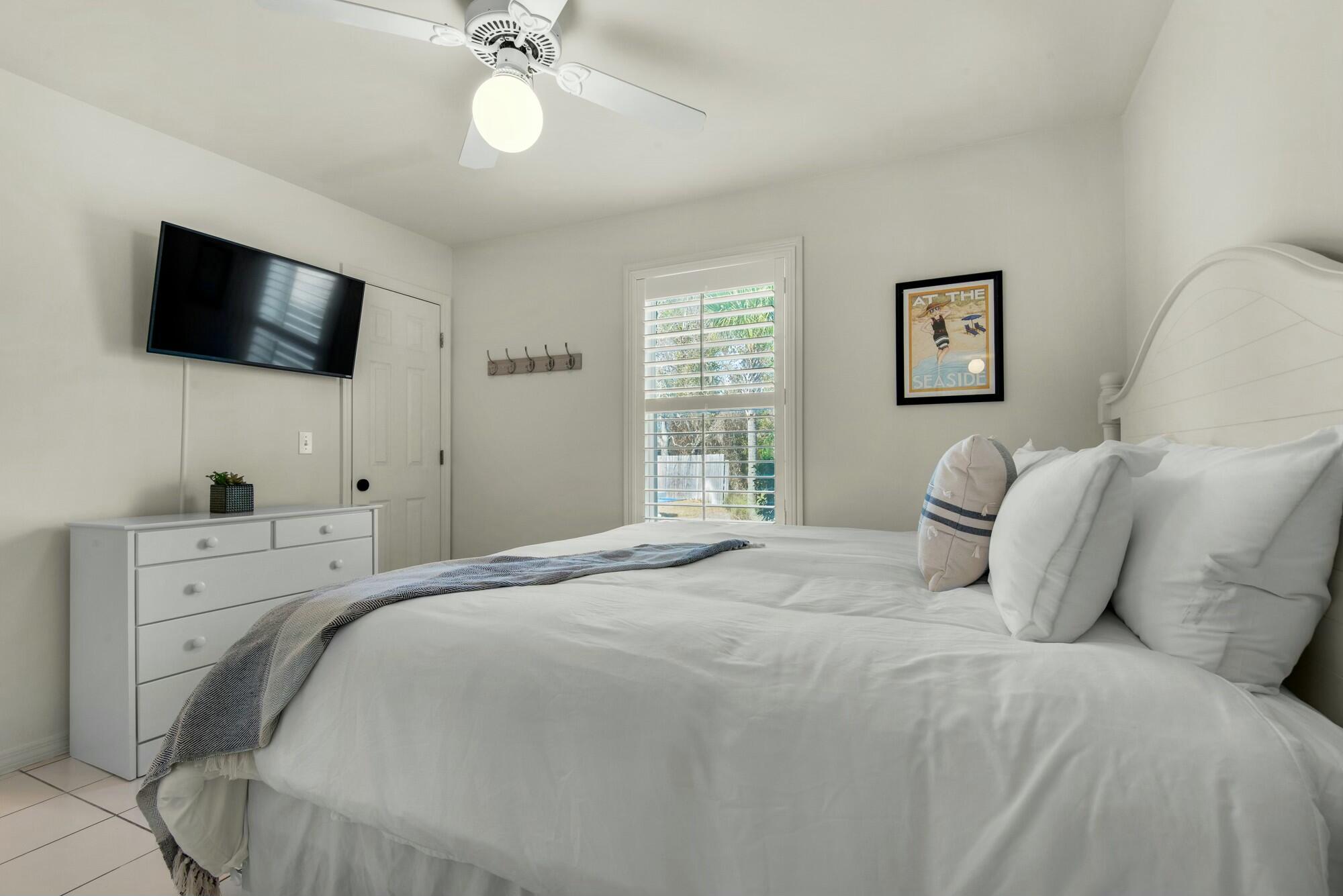 BEACHSIDE VILLAS CONDO - Residential