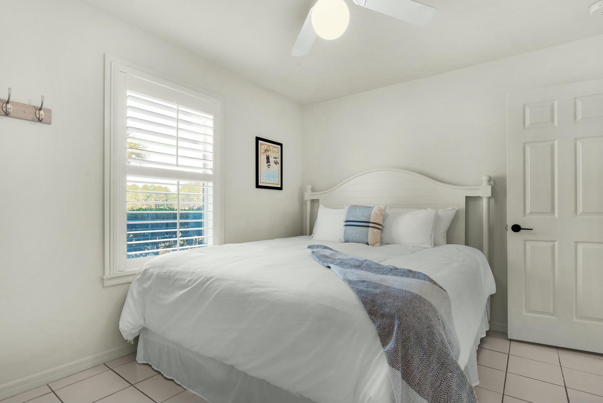 BEACHSIDE VILLAS CONDO - Residential