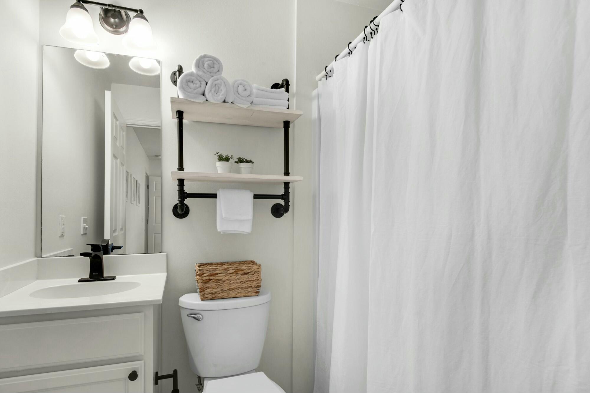 BEACHSIDE VILLAS CONDO - Residential