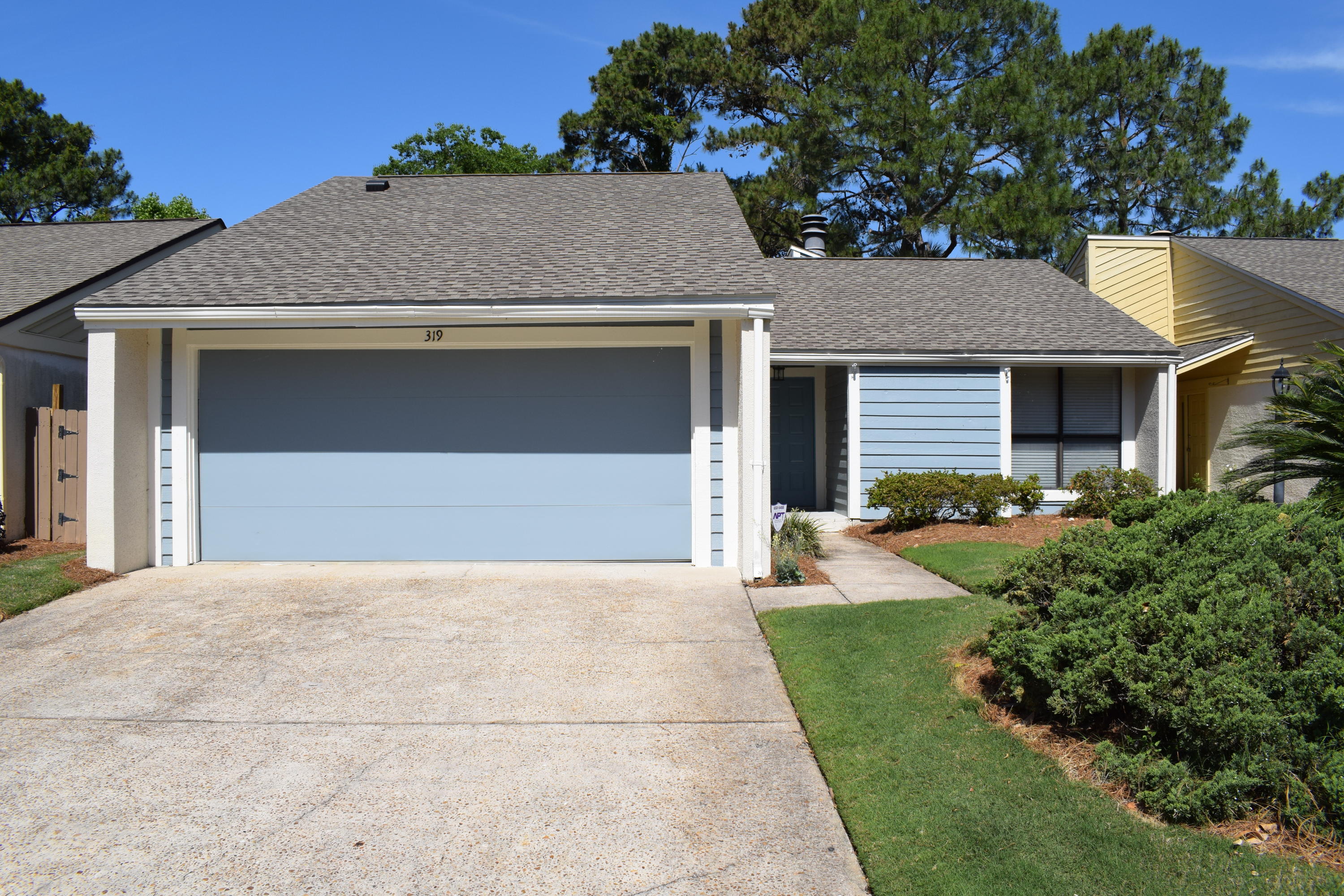 This home is located in L'Atrium and offers seclusion but yet it still is convenient to Sandetin's wonderful array of amenities. There are 2 bedrooms and 2 baths, a spacious living area with a fireplace and a dining room that is large enough to fit a large buffet, hutch and full dining table. The walls, ceiling and trim have been freshly painted and new carpet has been installed in the bedrooms.Come see what all a Resort Community has to offer. Amenities available with the lease of this home (for a one-time, $150 administrative fee per lease term) are daily kayak, bike and boogie board rentals, daily tennis court time, fitness club access (with spa and steam rooms), access to the resorts four pools, and discounts on golf and beach set-ups.