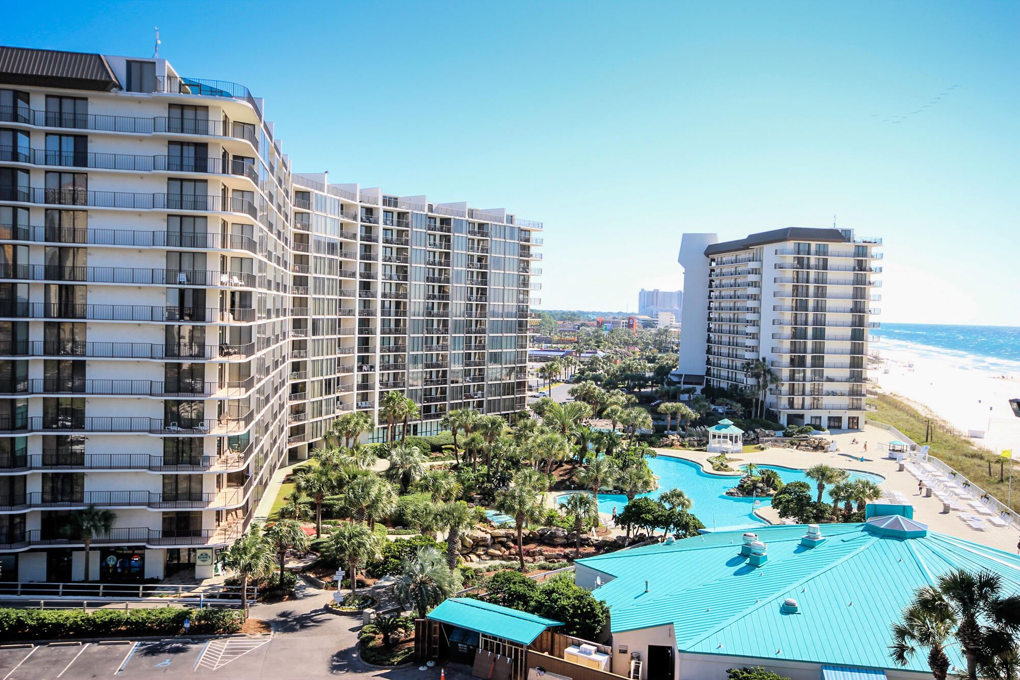 EDGEWATER GOLF VILLAS V-B CONDO - Residential