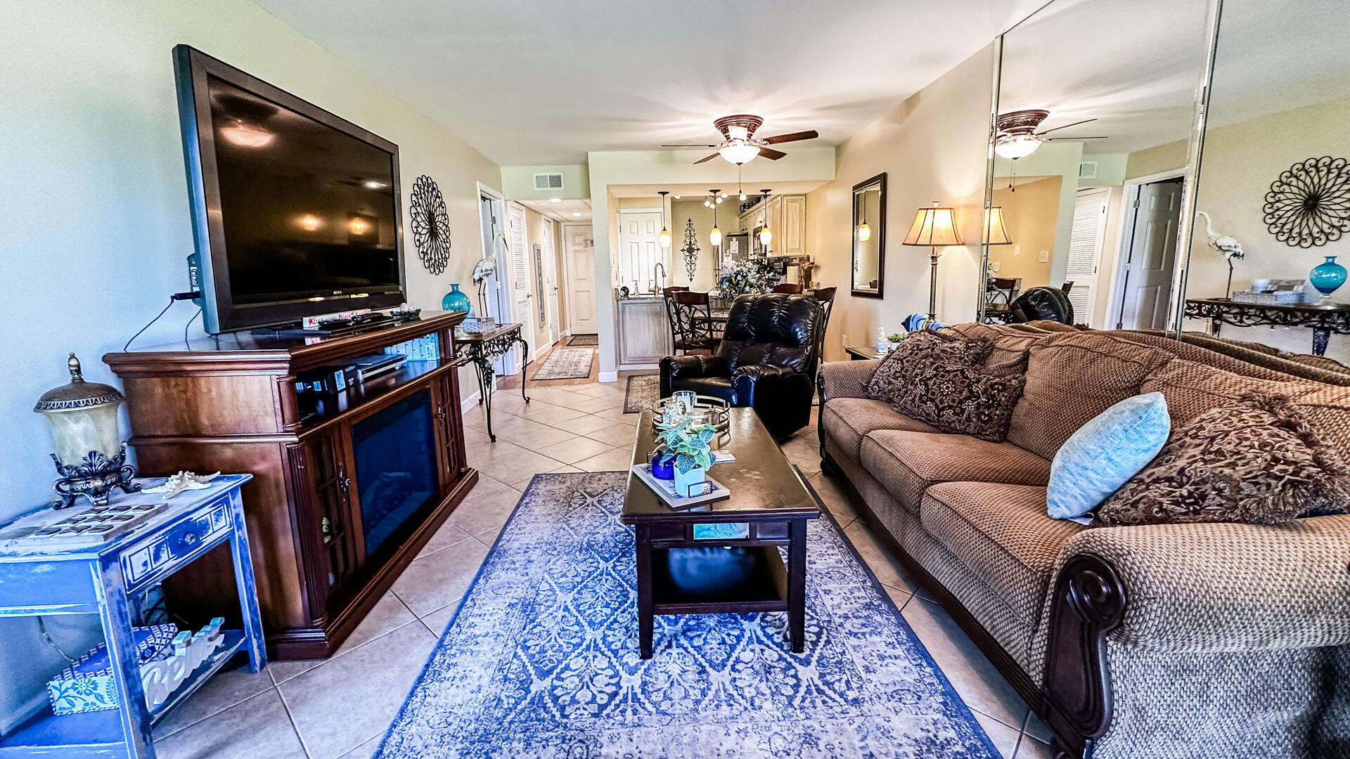 EDGEWATER GOLF VILLAS V-B CONDO - Residential