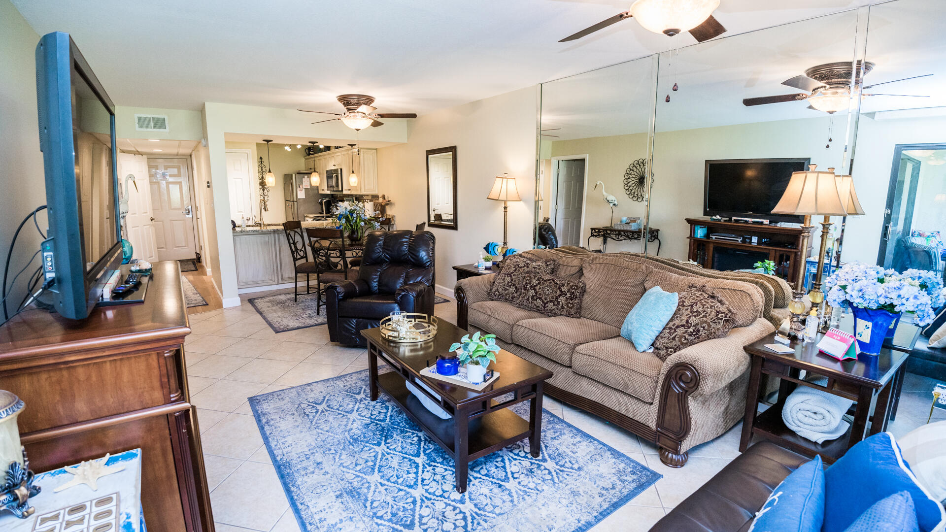 EDGEWATER GOLF VILLAS V-B CONDO - Residential