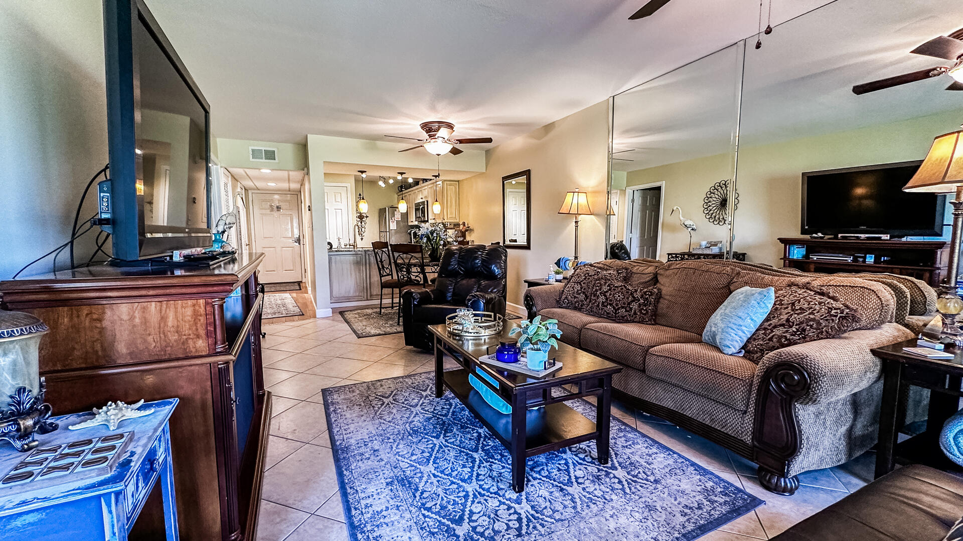 EDGEWATER GOLF VILLAS V-B CONDO - Residential
