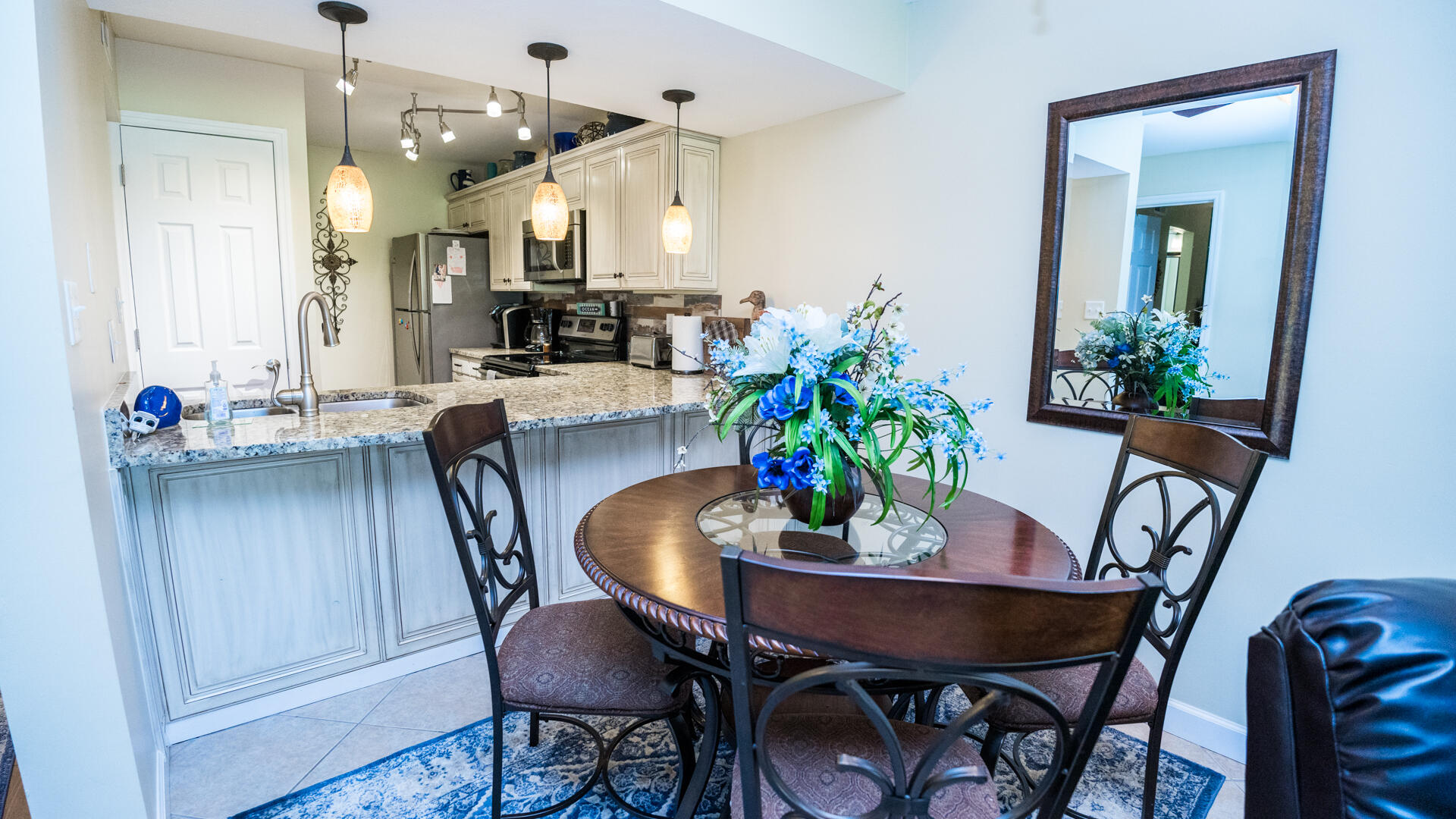 EDGEWATER GOLF VILLAS V-B CONDO - Residential