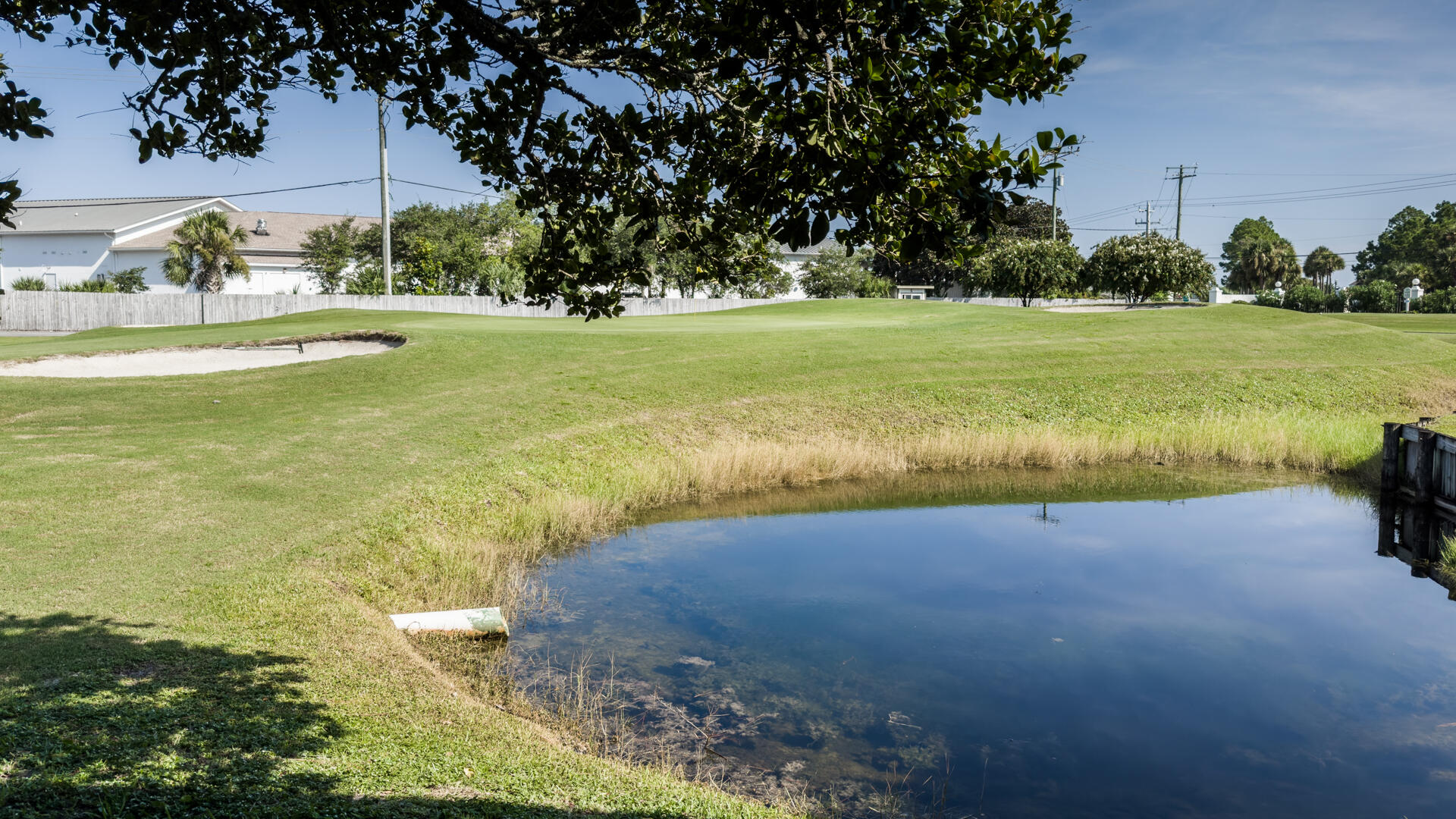 EDGEWATER GOLF VILLAS V-B CONDO - Residential