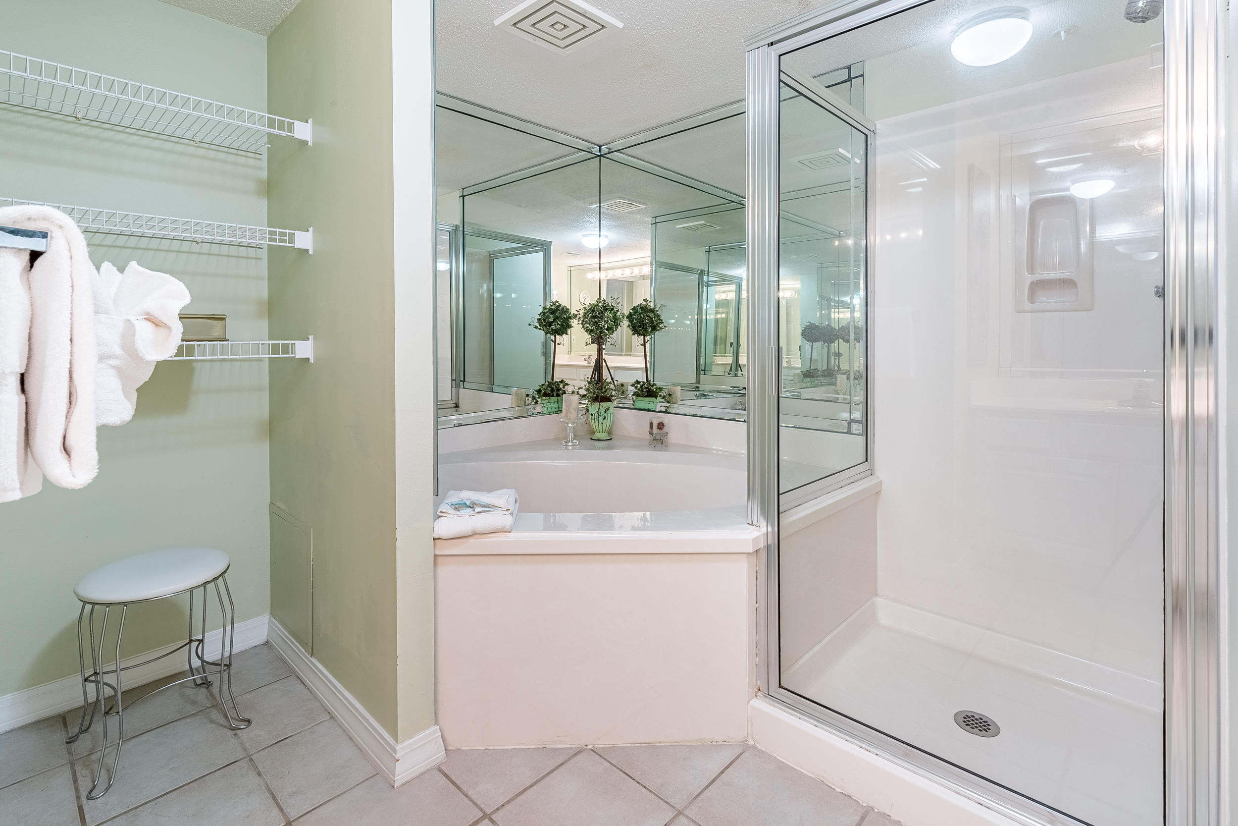 GULF DUNES CONDO PH 2 - Residential