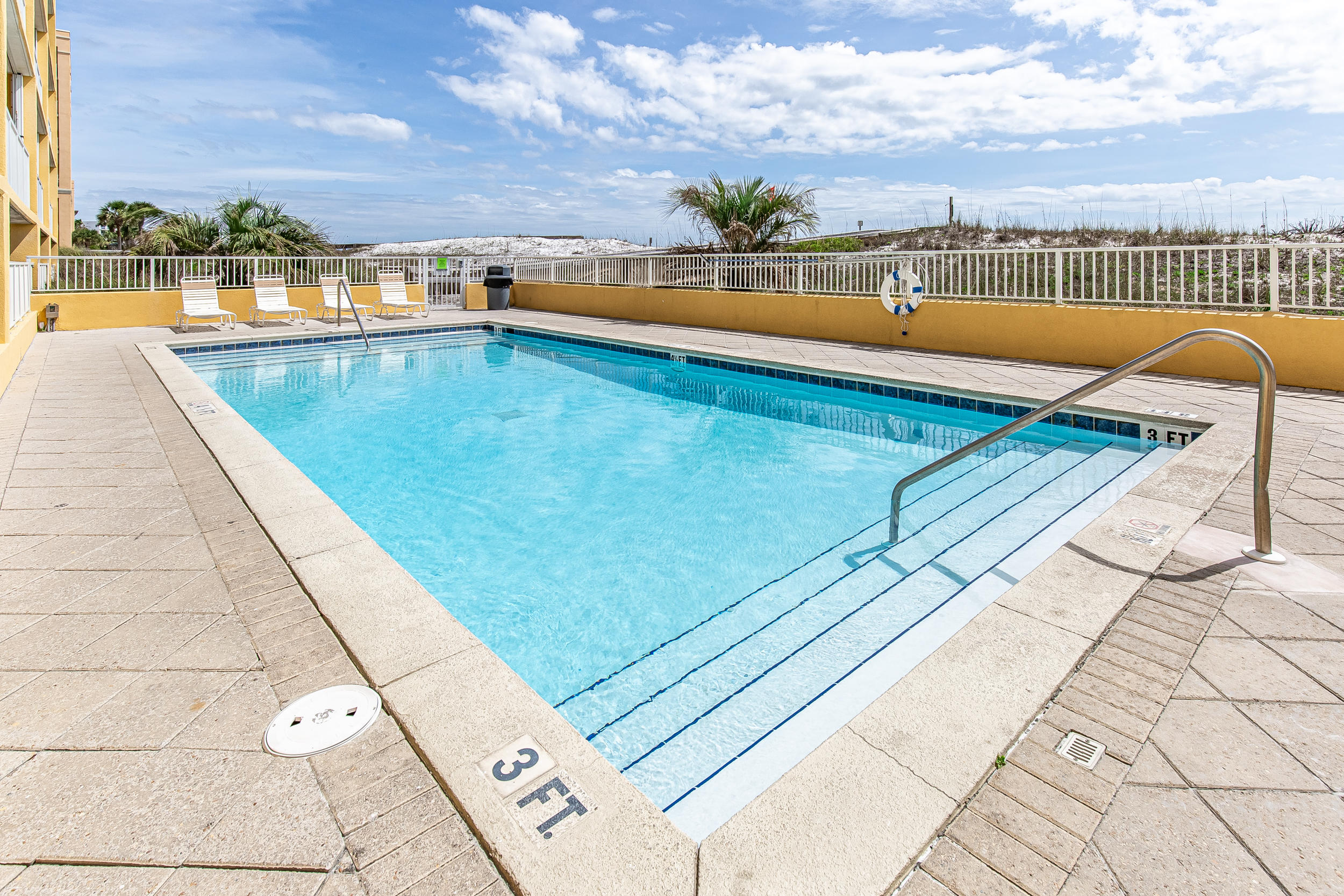 GULF DUNES CONDO PH 2 - Residential