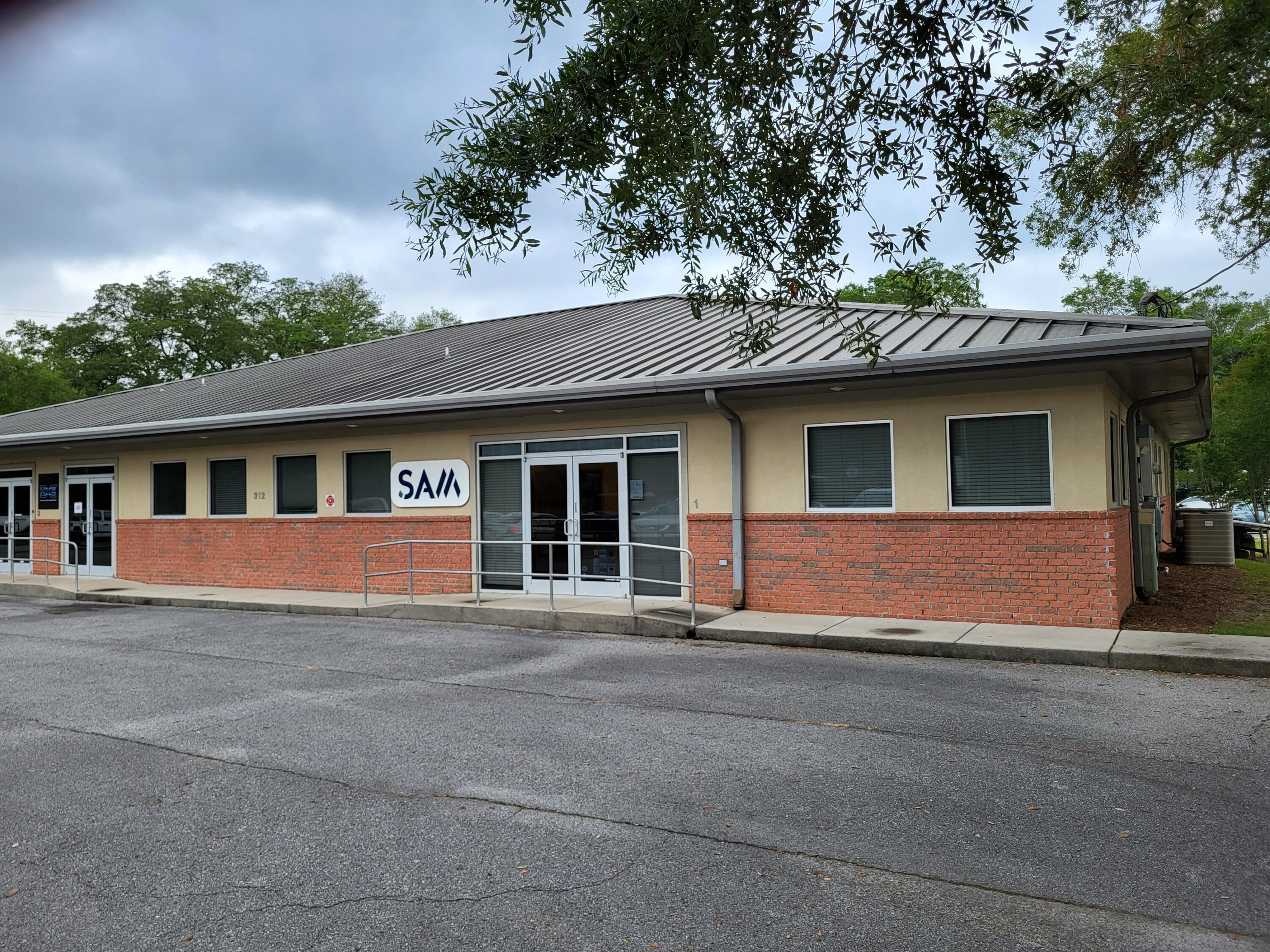 Unit has 5 offices, conference room, large open room ideal for flex furniture stations, break room, equipment room, 2 restrooms, storage closet, and IT closet. Front and rear entrance and parking. Located near Eglin Air Force Base north gate. Lease is NNN.