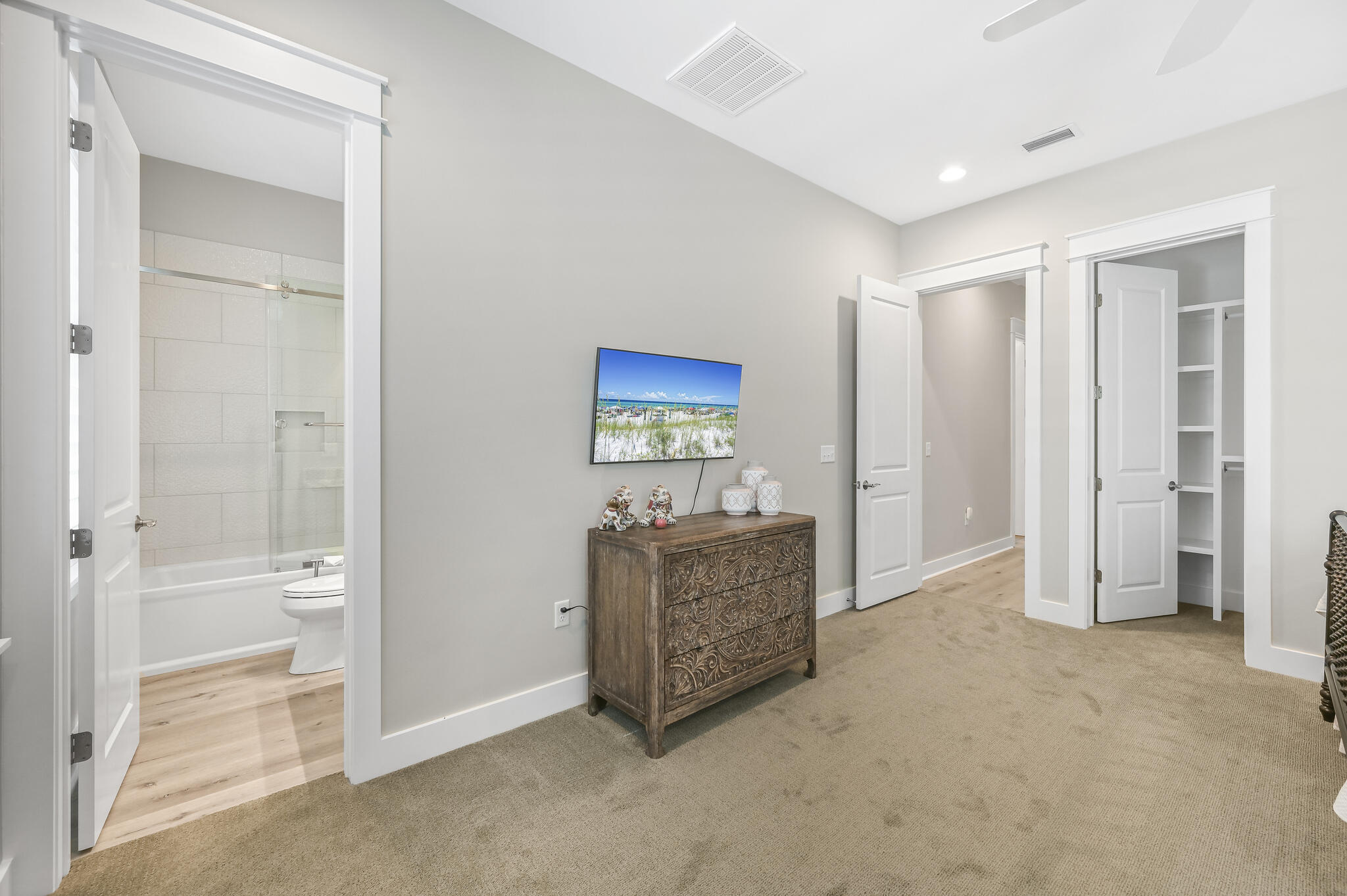 Lot 7, Block E, DUNE ALLEN 1ST ADDITION - Residential