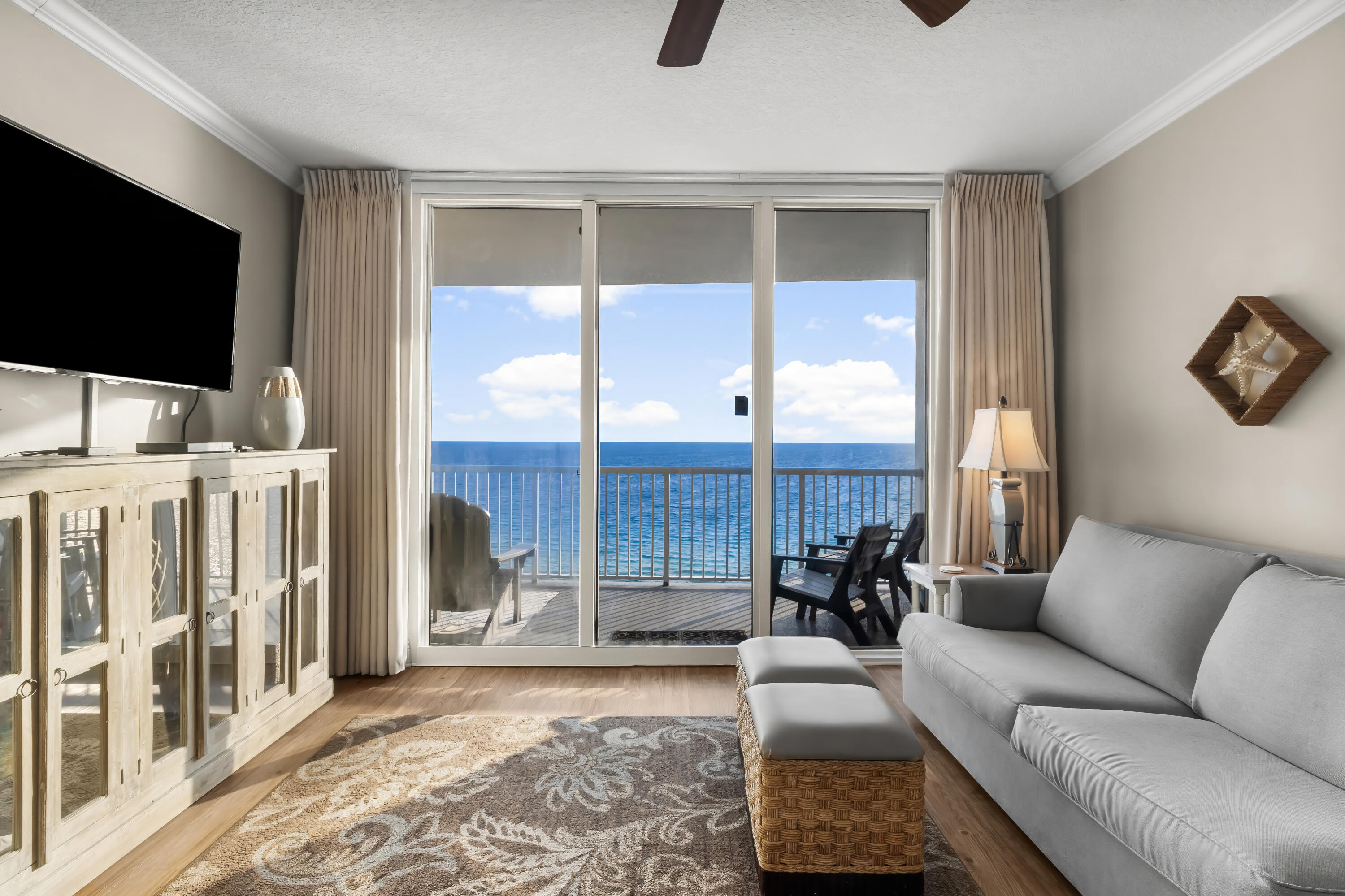 PALAZZO CONDOMINIUM - Residential
