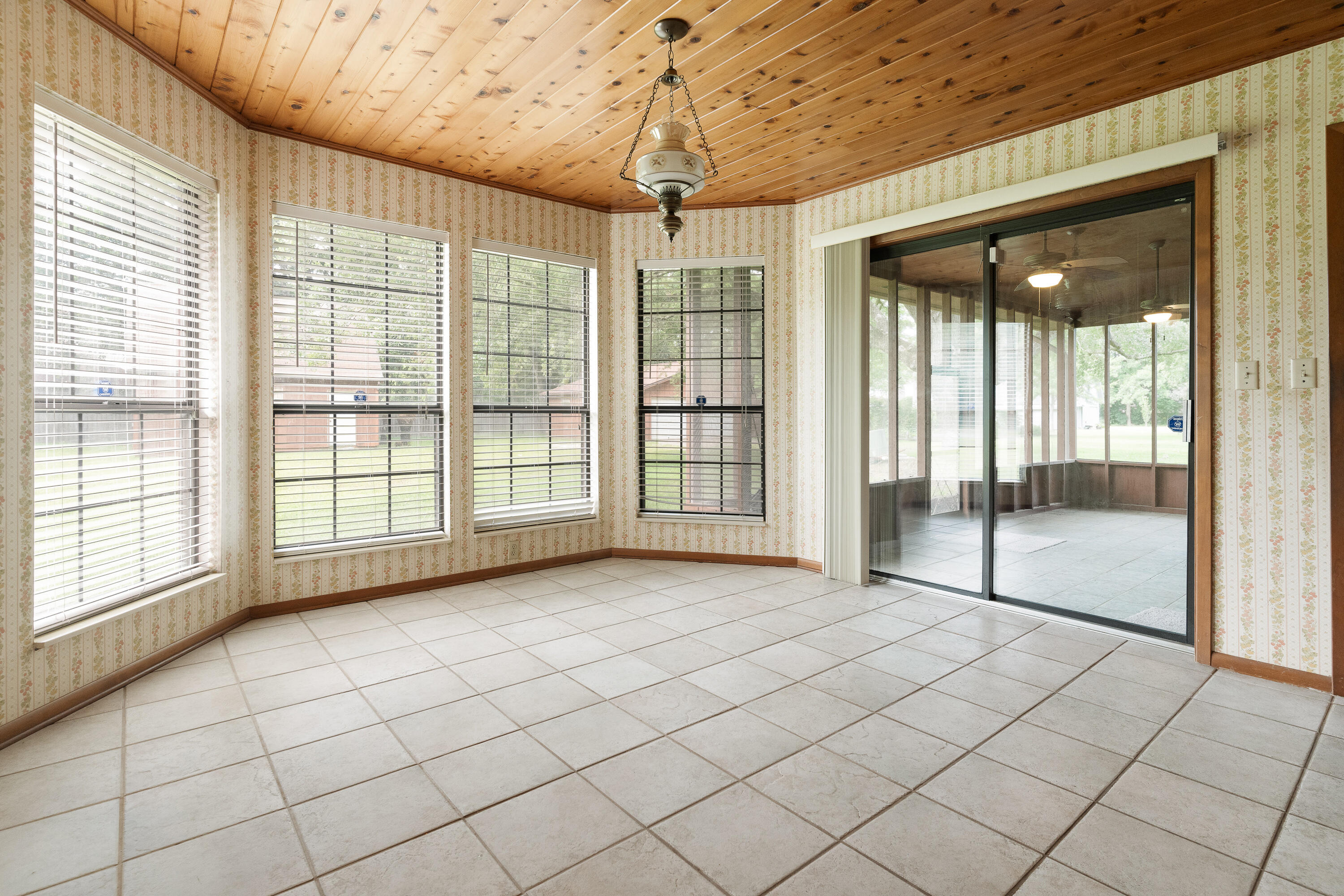 Metes and Bounds - Residential