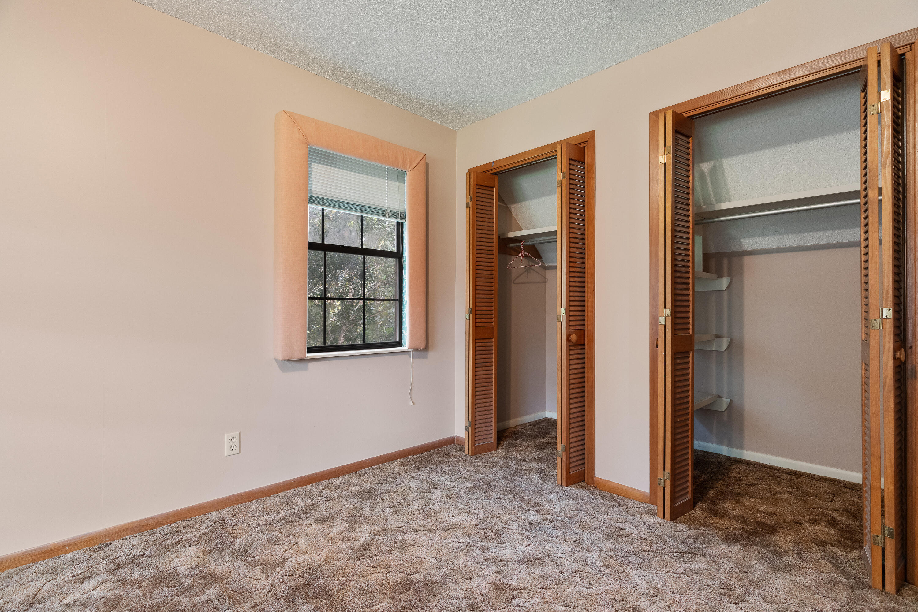Metes and Bounds - Residential