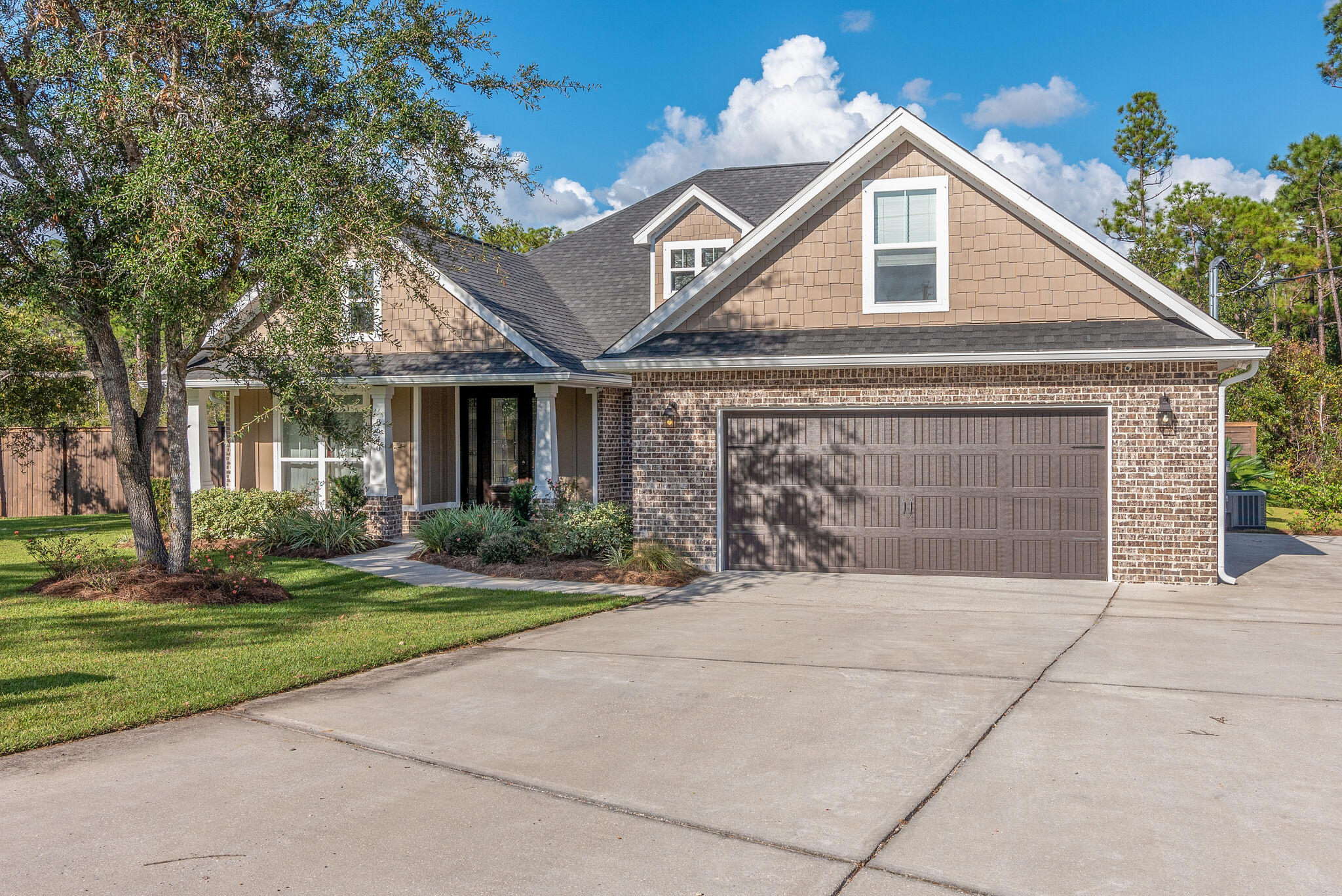 EAST BAY RIVER ESTATES 1ST ADDLOTS - Residential Lease