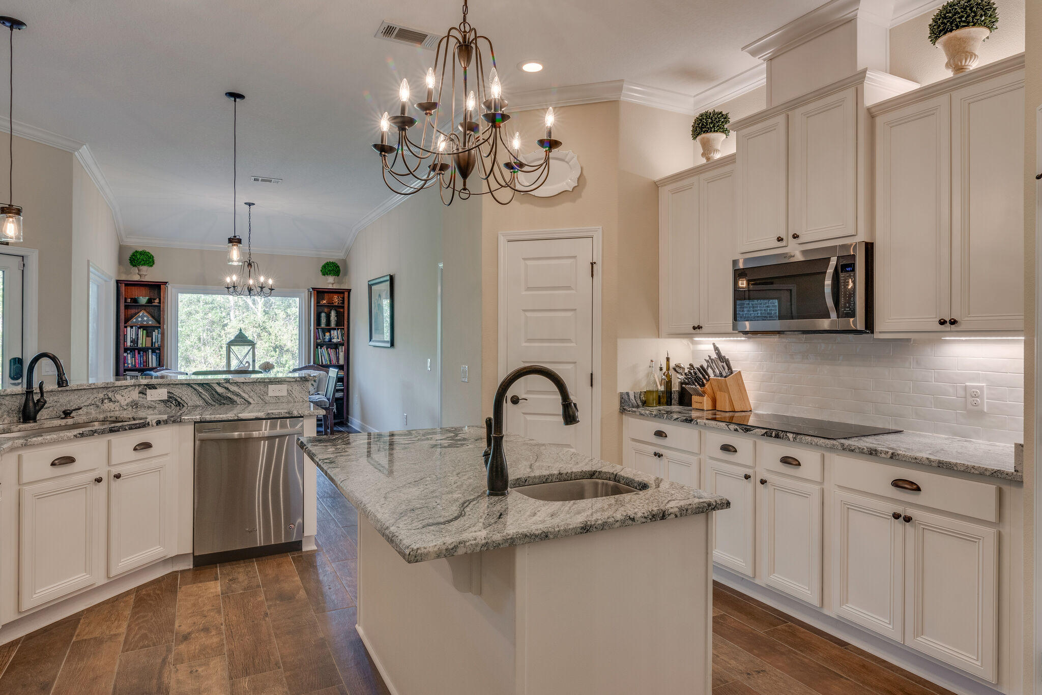 EAST BAY RIVER ESTATES 1ST ADDLOTS - Residential Lease