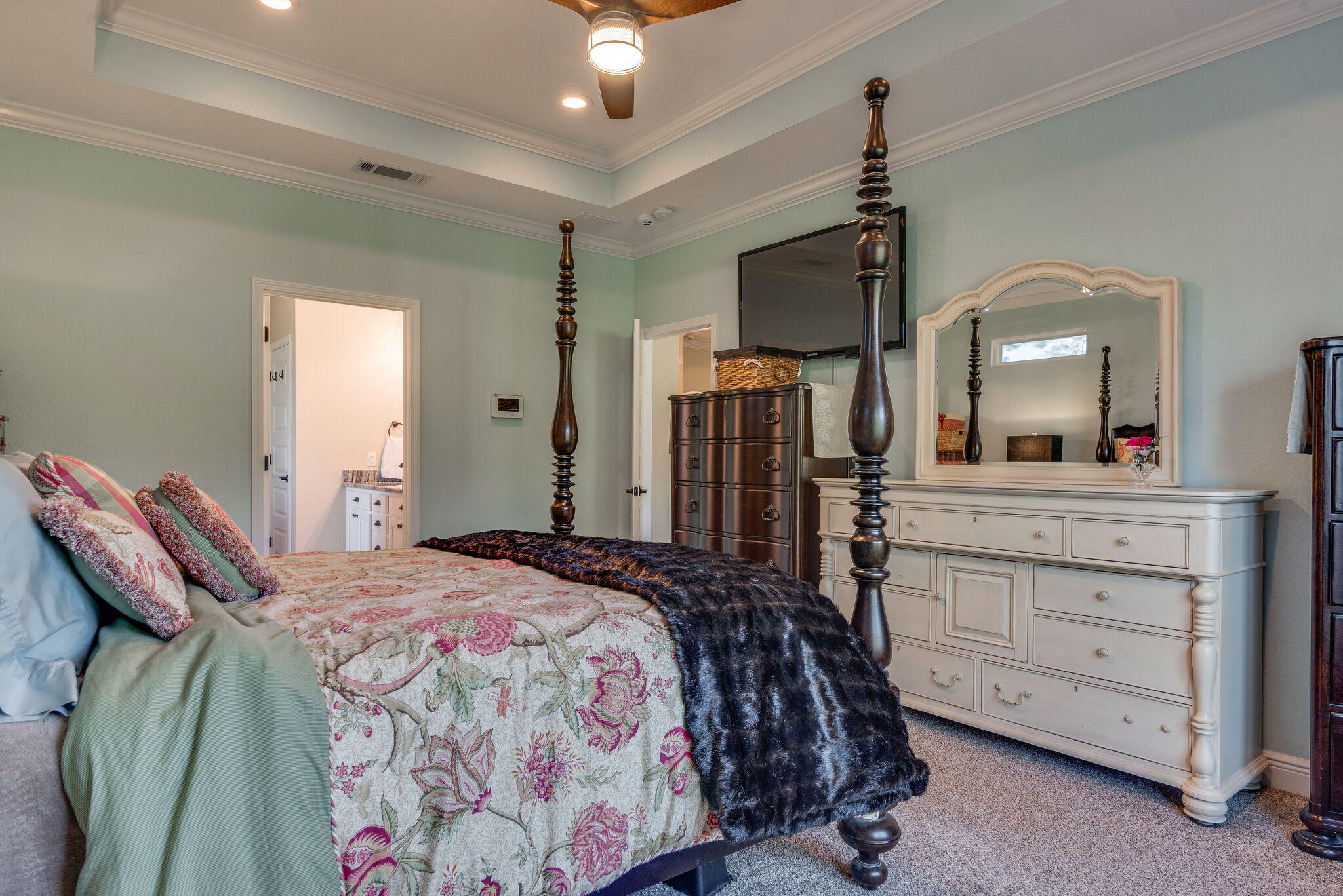 EAST BAY RIVER ESTATES 1ST ADDLOTS - Residential Lease