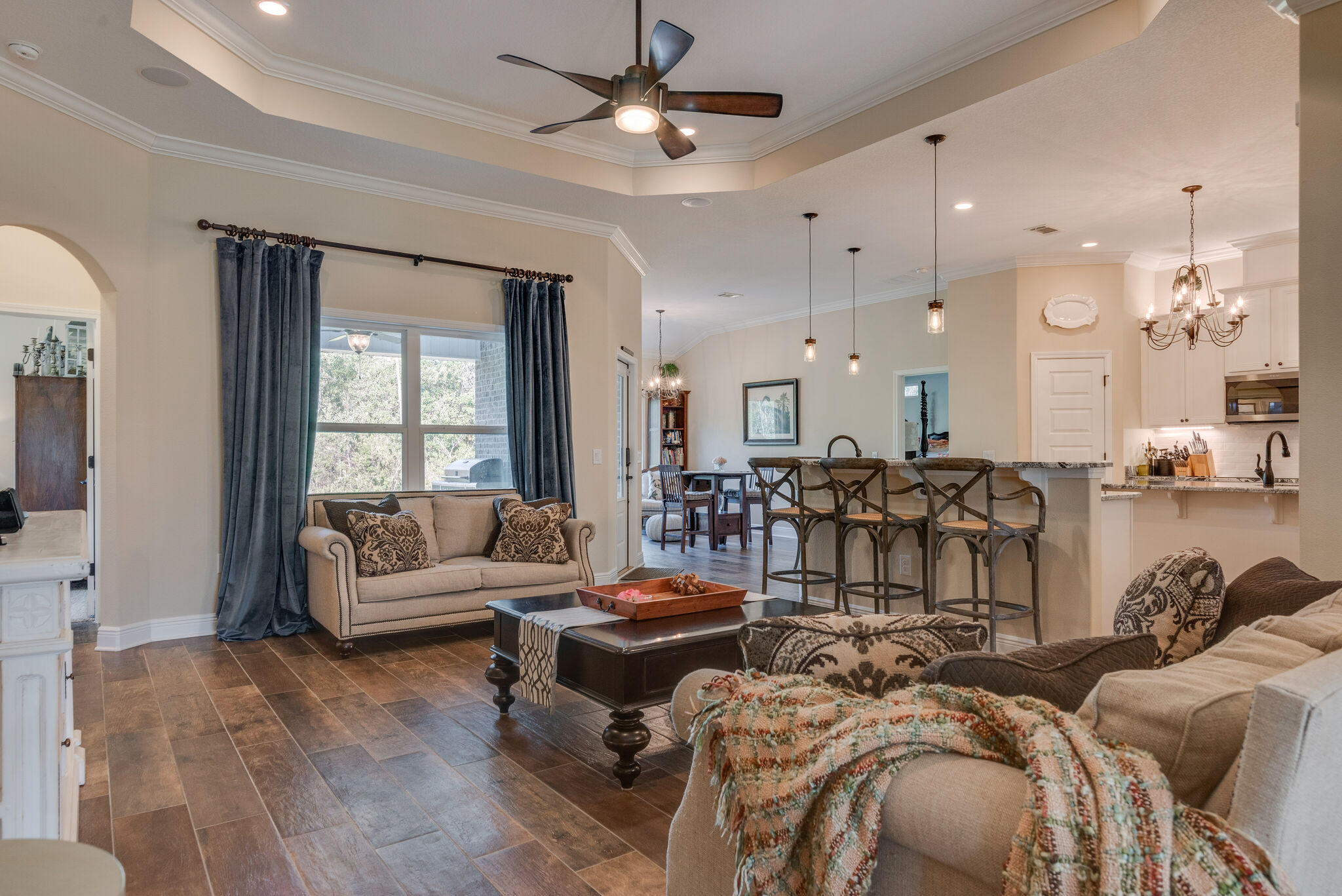 EAST BAY RIVER ESTATES 1ST ADDLOTS - Residential Lease