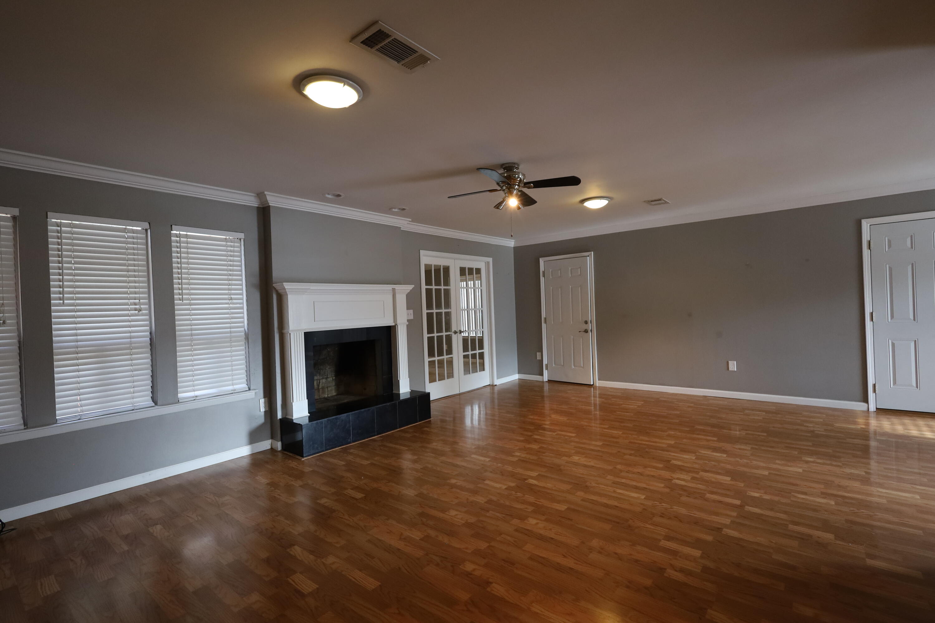 BLUEWATER BAY VILLAGE 1A - Residential