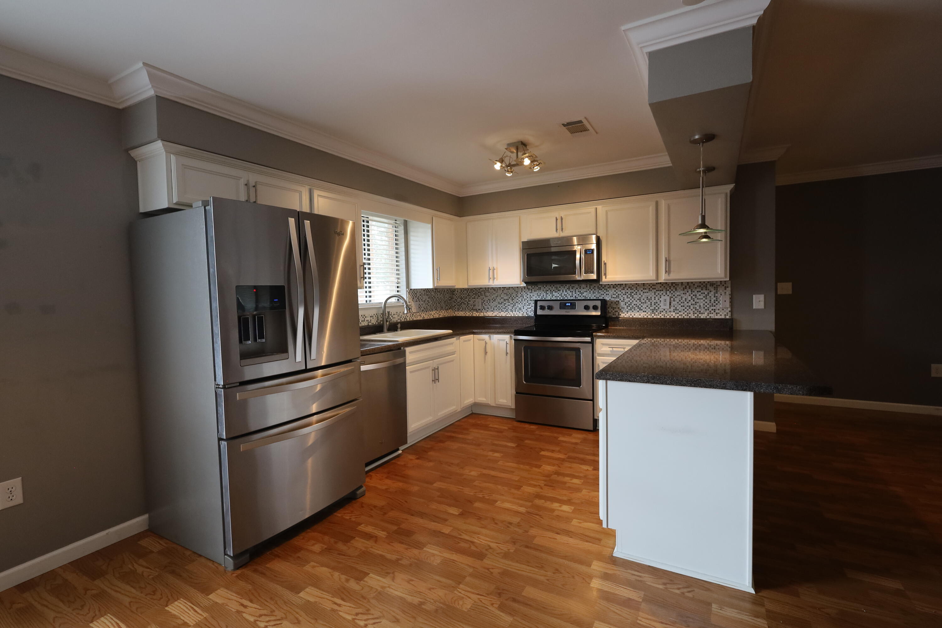 BLUEWATER BAY VILLAGE 1A - Residential