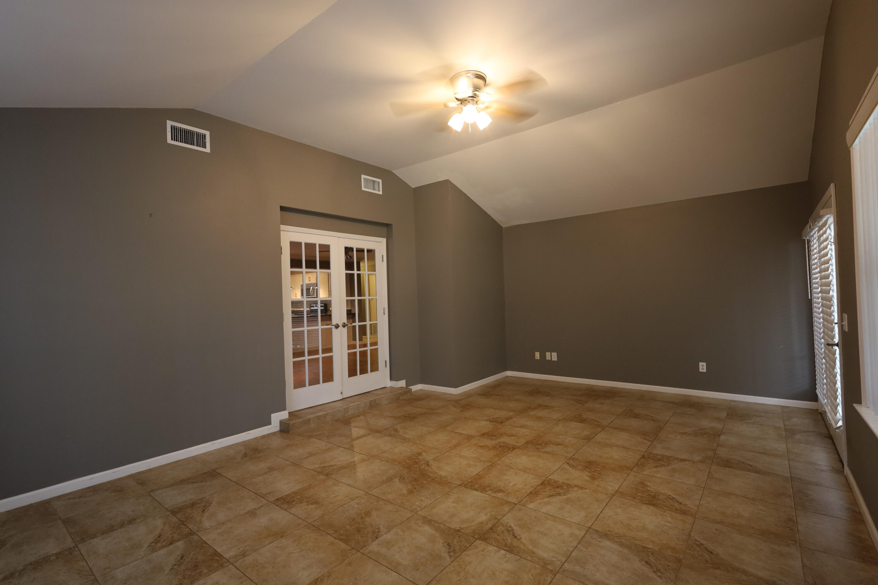 BLUEWATER BAY VILLAGE 1A - Residential